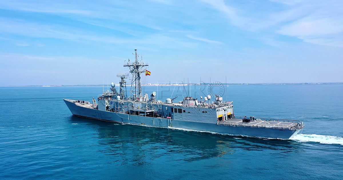 Escala de la fragata 'Reina Sofía' en el Puerto de Melilla