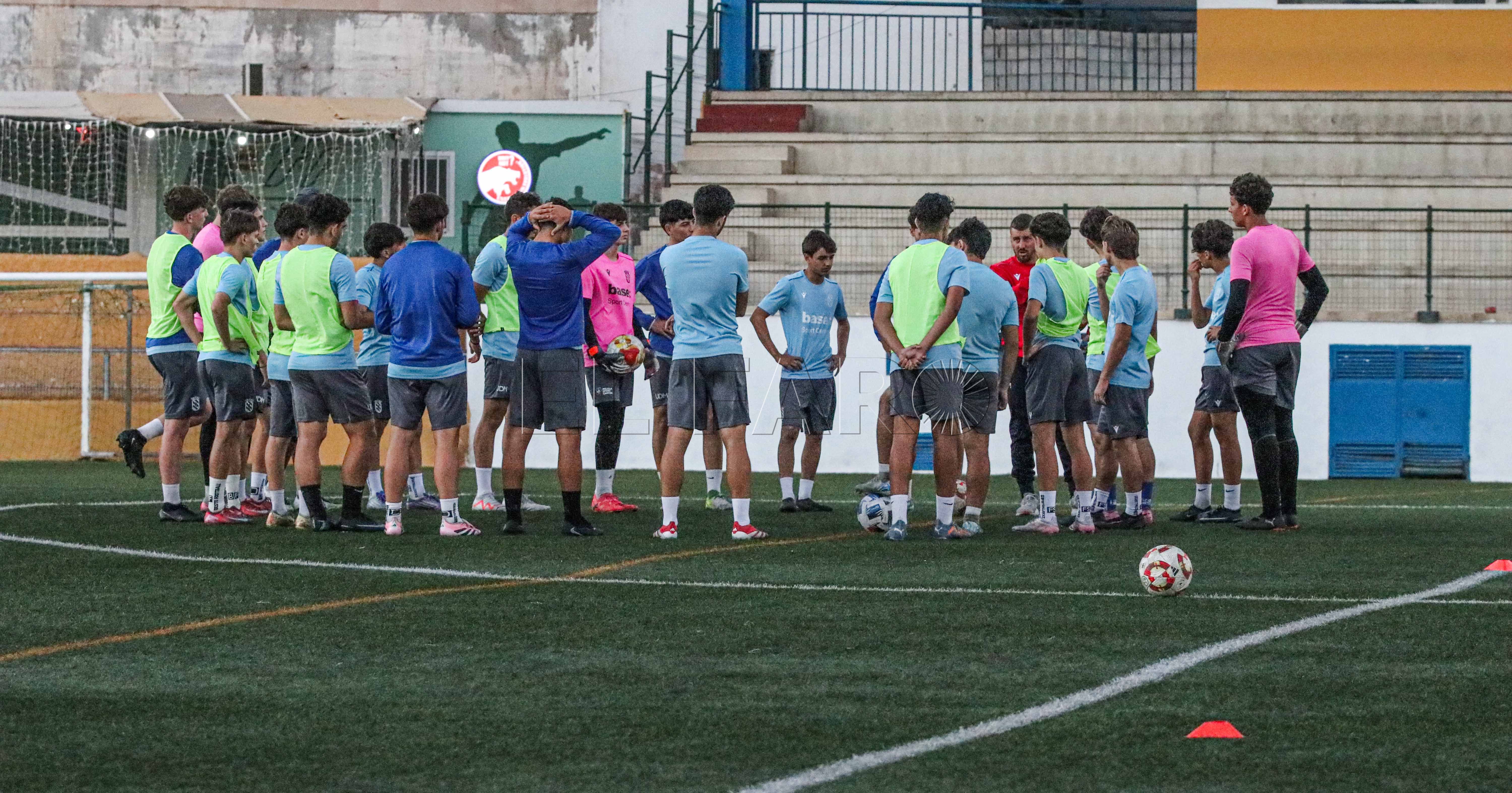 El División de Honor recibe la visita de la poderosa UD Almería