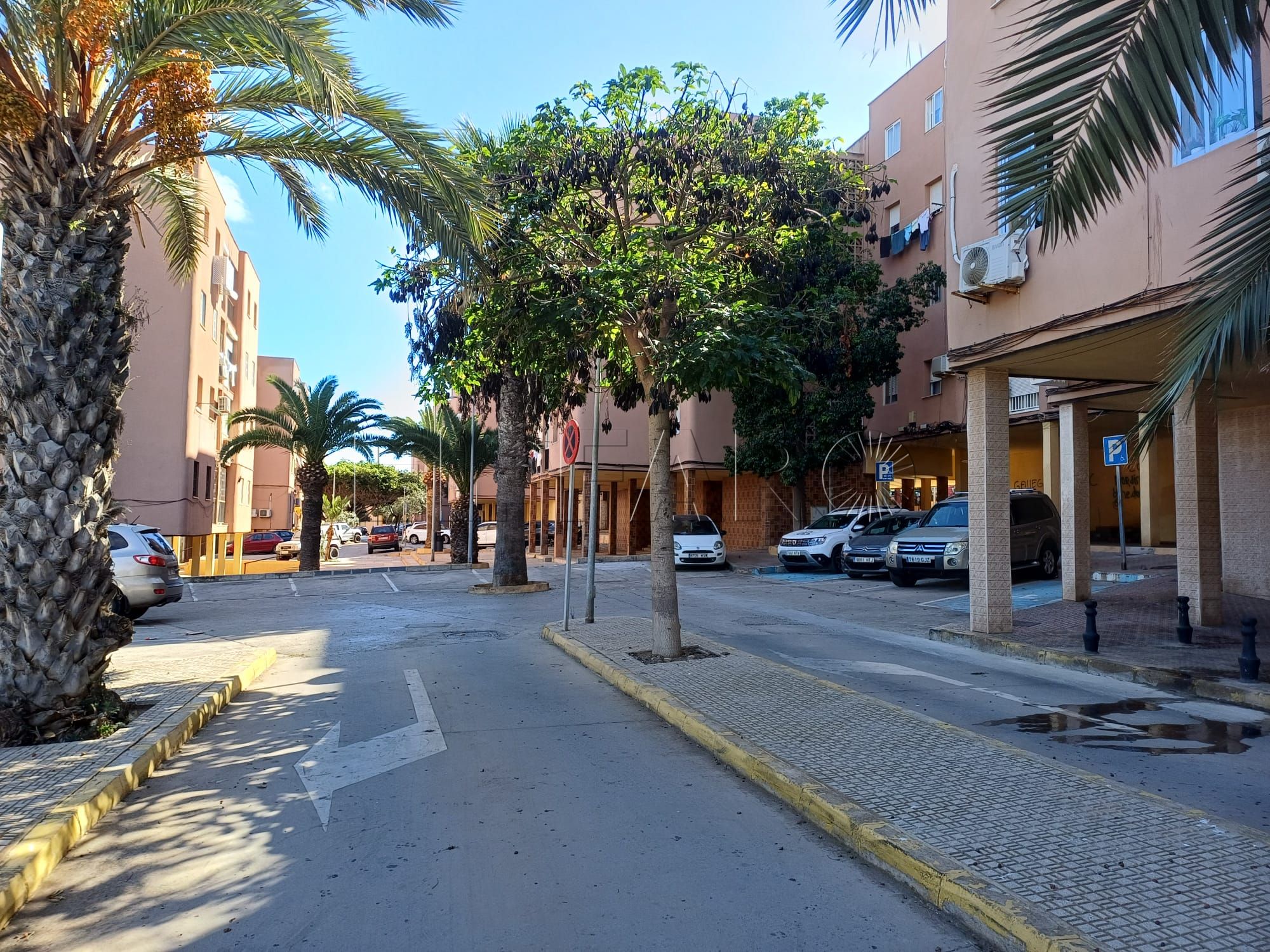 Los comerciantes de las 400 exigen "que se meta mano al barrio"