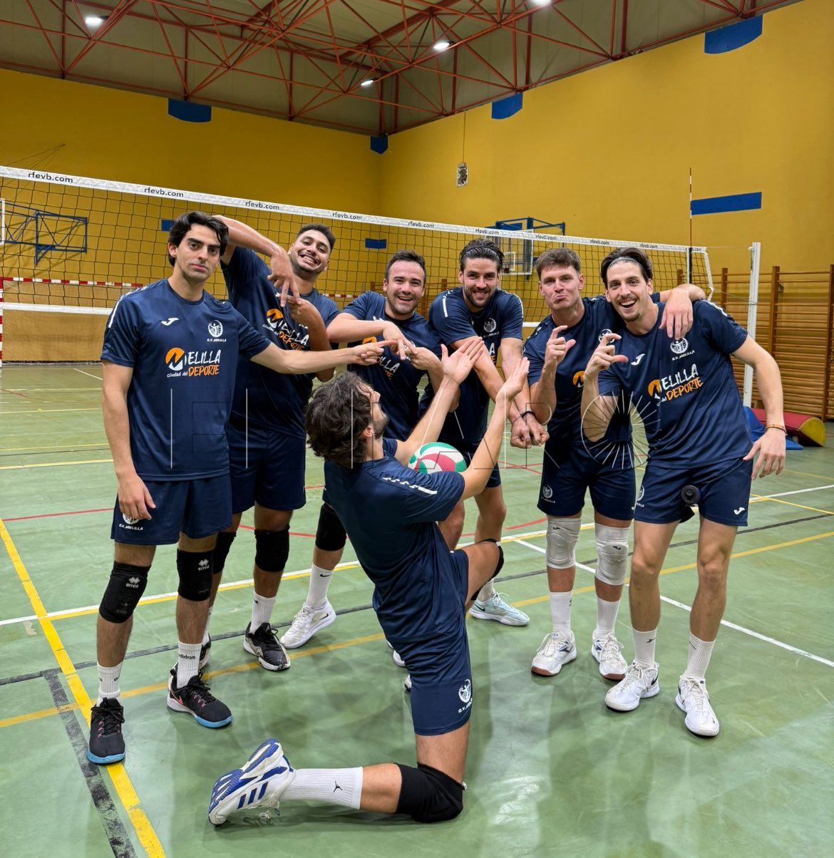 El CV Melilla tiene un gran debut en Superliga