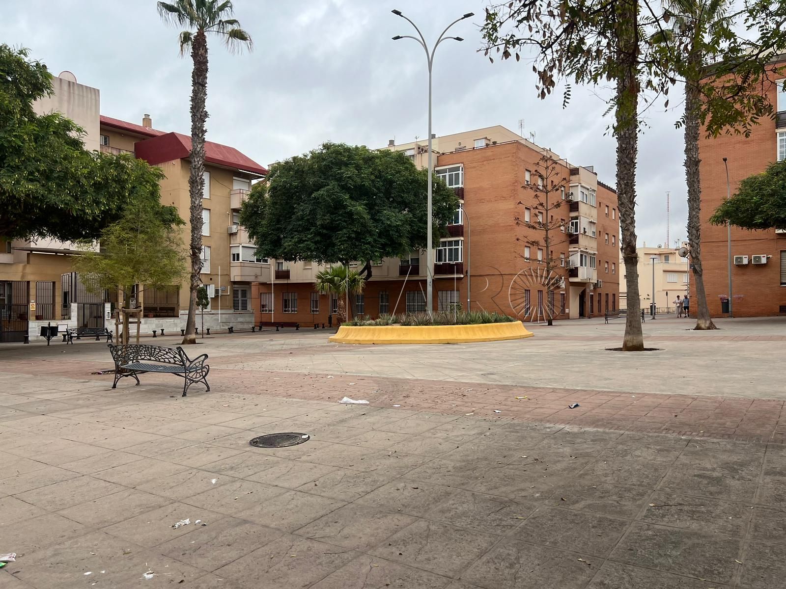 'Los antiguos Conguitos', un barrio marcado por su pasado y agitado por las noches