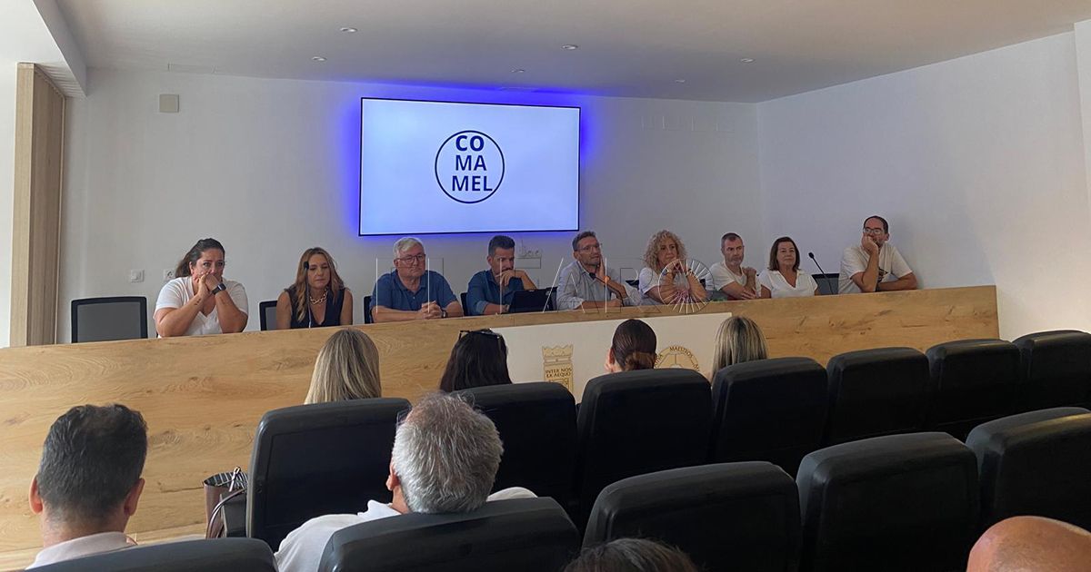 El colegio Enrique Soler inaugura su renovado salón de actos