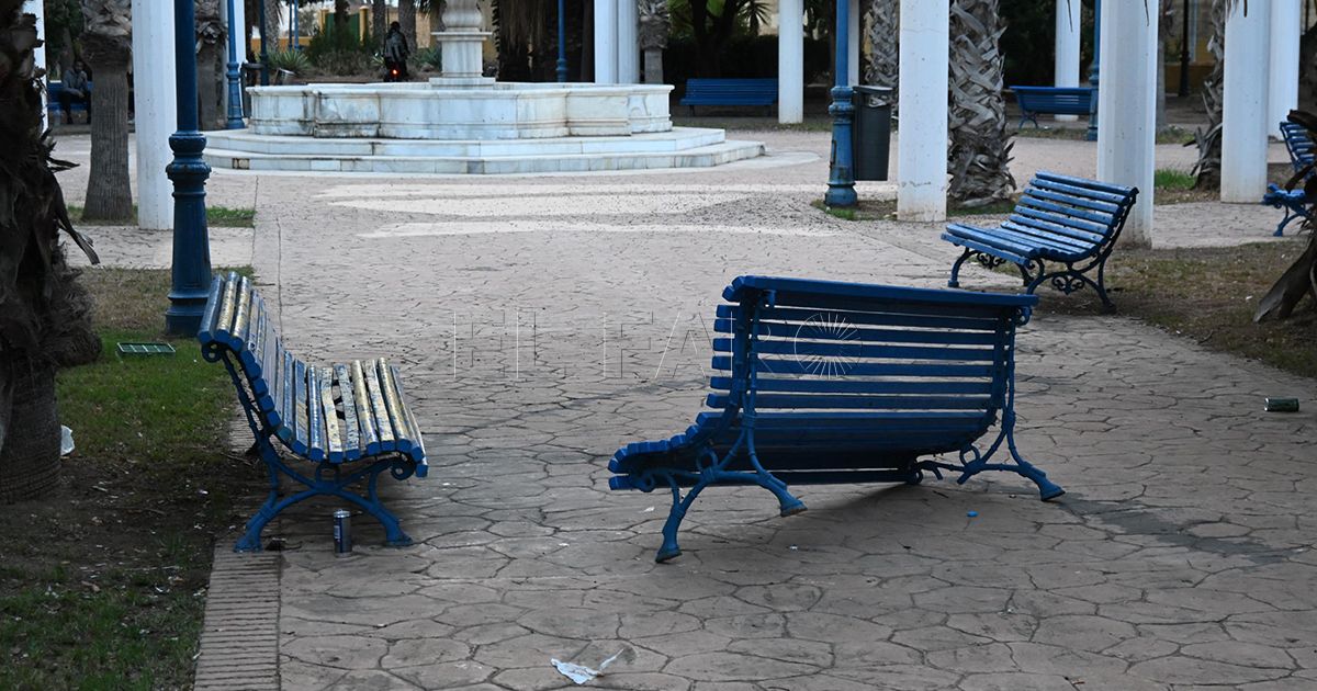 El PSOE lamenta el "total abandono" del Gobierno de Imbroda al barrio de Las Palmeras