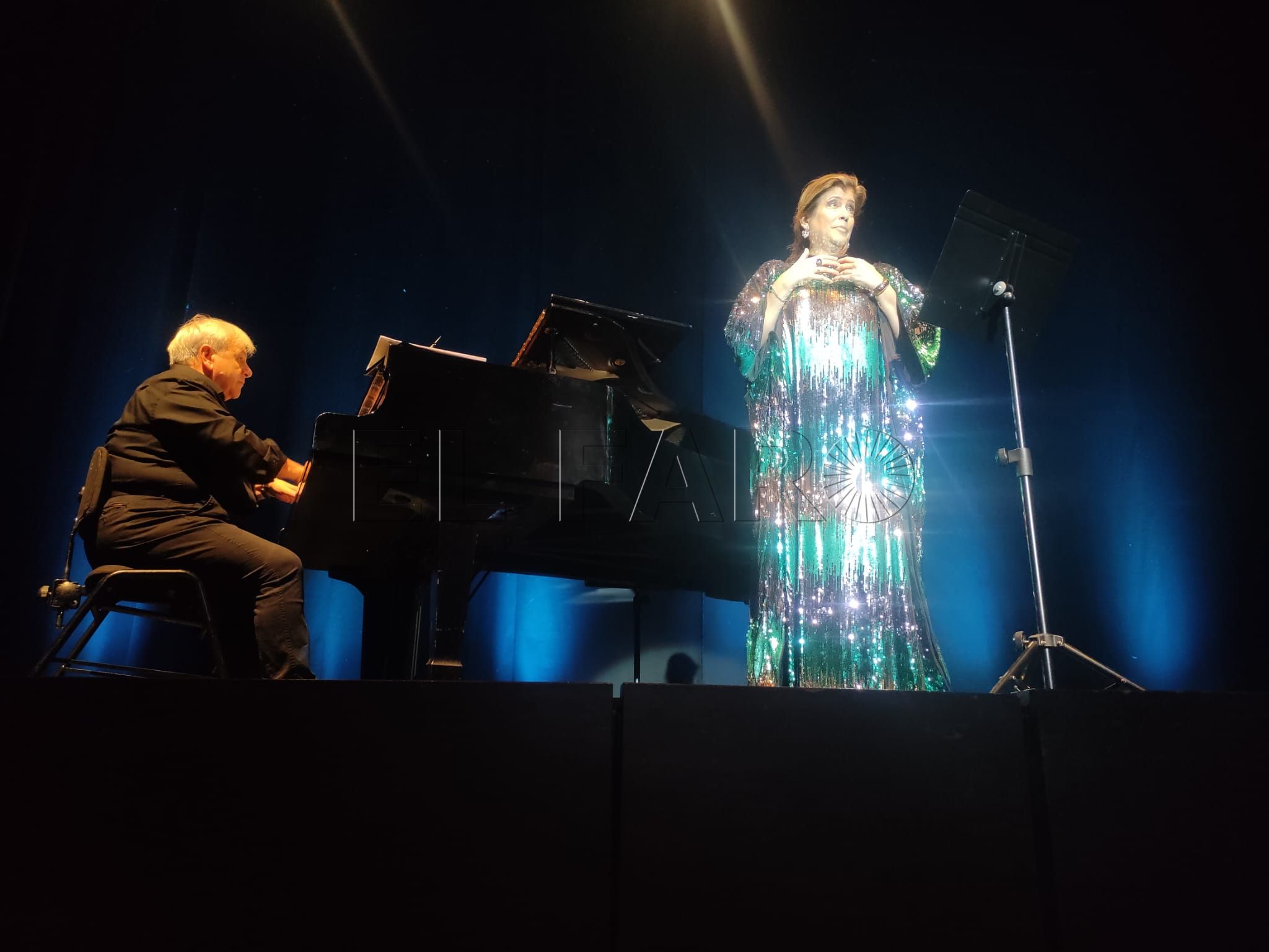 Ana Häsler emociona en el Kursaal con un homenaje lírico a José Padilla