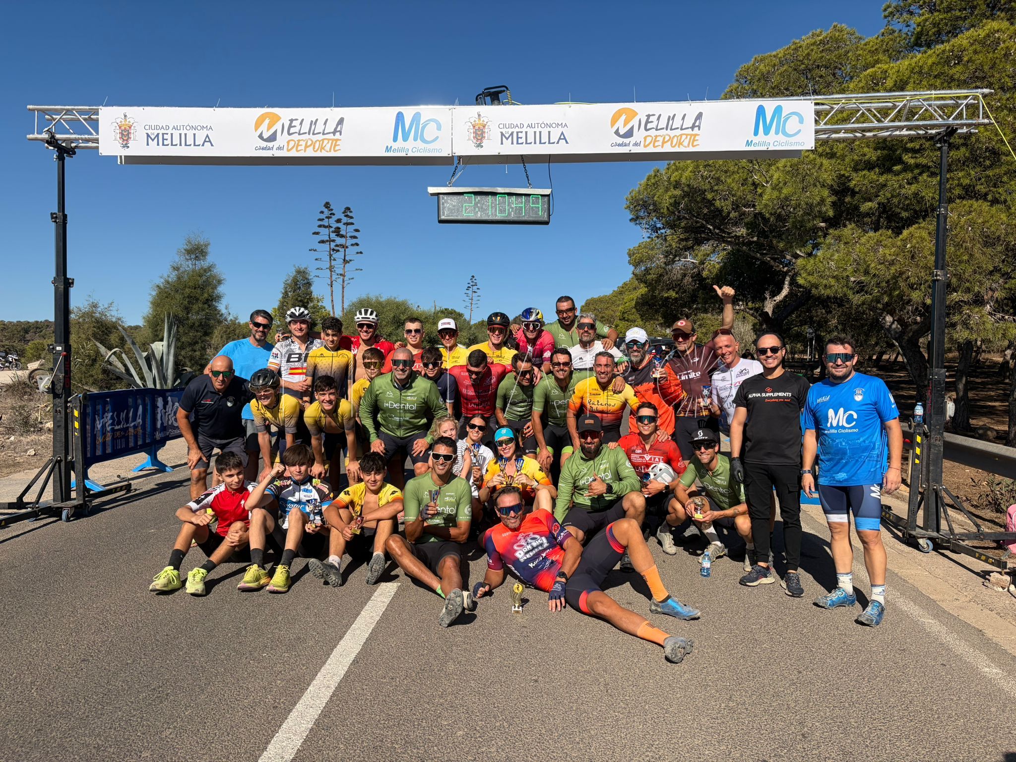 Cristian González y Blanca Bautista ganan el GP XCO Melilla Ciudad del Deporte 2025