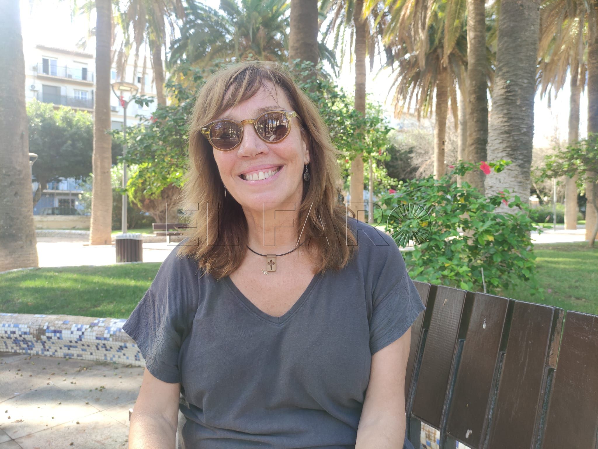 Cuando Yayamar abre su ventana, la realidad se detiene y comienza el cuento