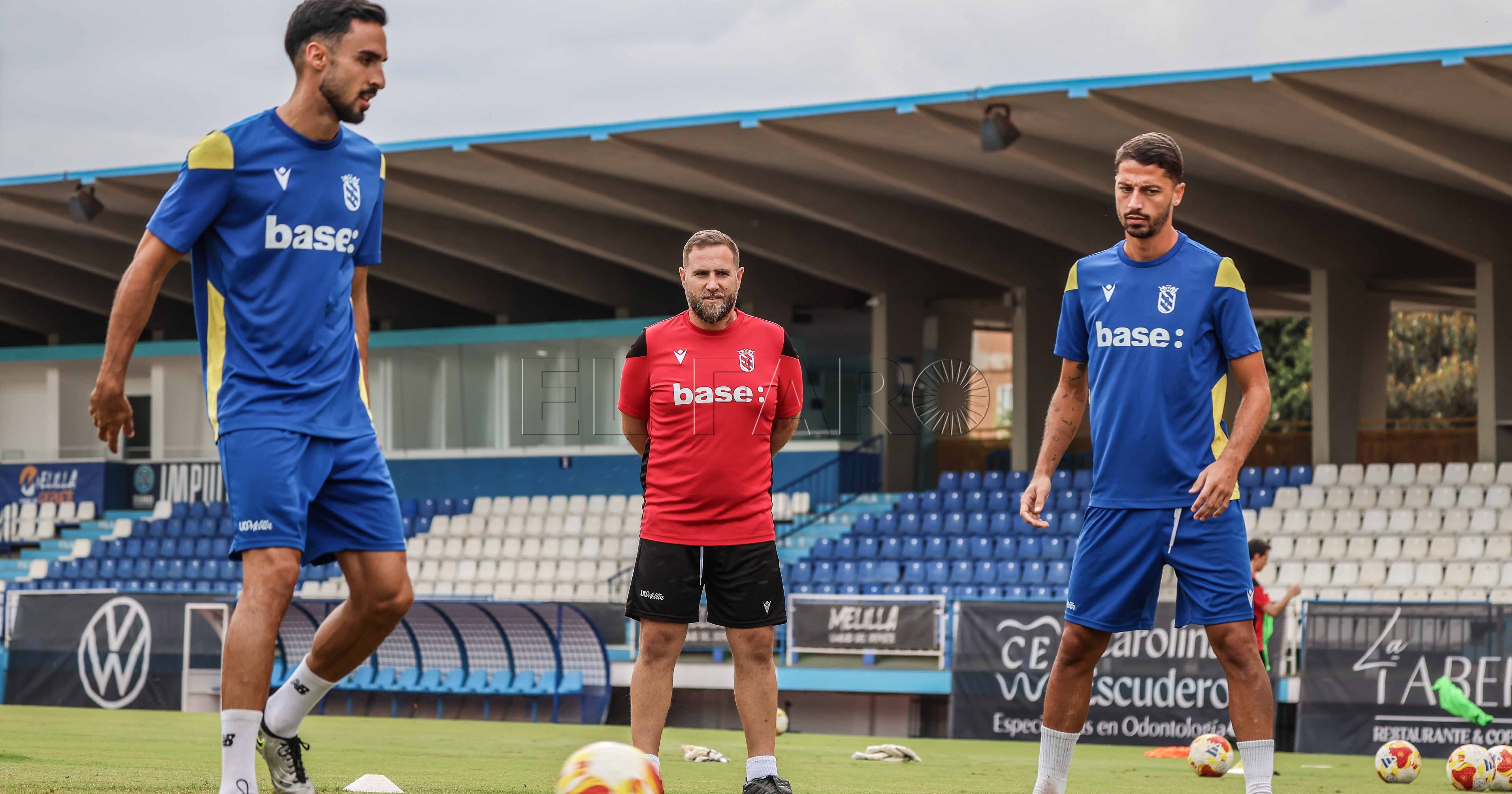 Javi Motos ya trabaja con el equipo