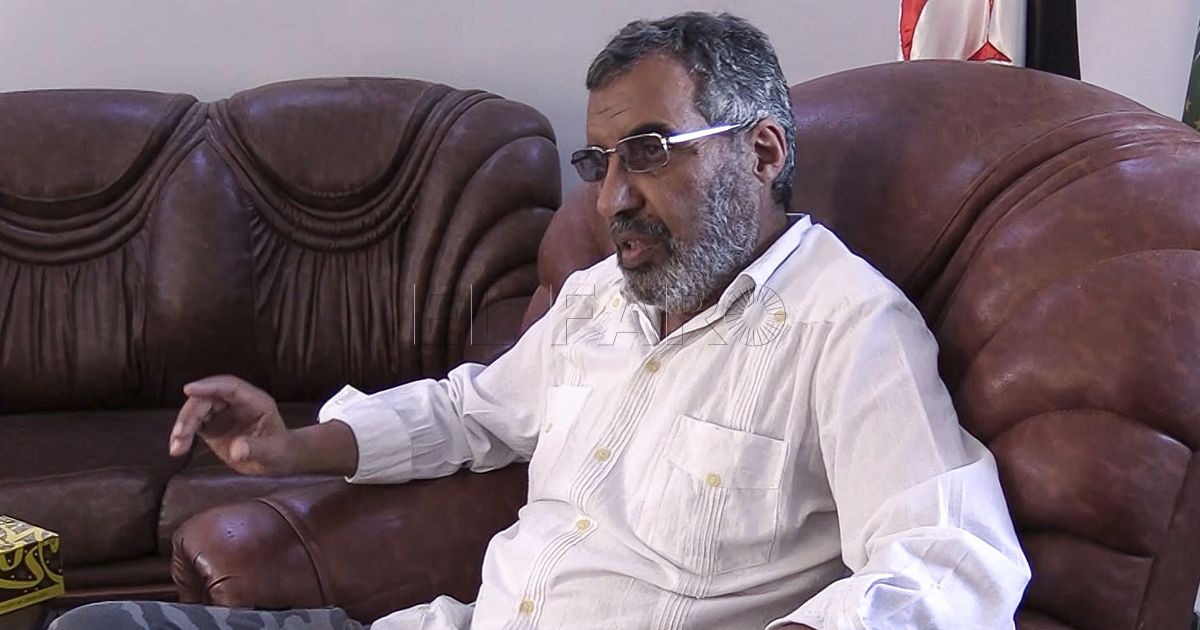 Campamentos de refugiados saharauis de Tinduf (Argelia), 01/11/2025.- El jefe del Gobierno saharaui, Buchraya Hamudi Bayun, asegurÛ en entrevista con EFE que la resoluciÛn aprobada por el Consejo de Seguridad de la ONU sobre el S·hara Occidental no impone la autonomÌa marroquÌ, porque deja la puerta abierta a otras propuestas y a que "la soluciÛn sea aceptada por las dos partes". EFE/Laura Fern·ndez Palomo