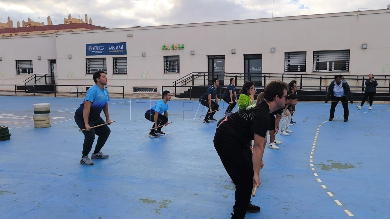 La halterofilia se acerca a los usuarios de Aspanies Melilla