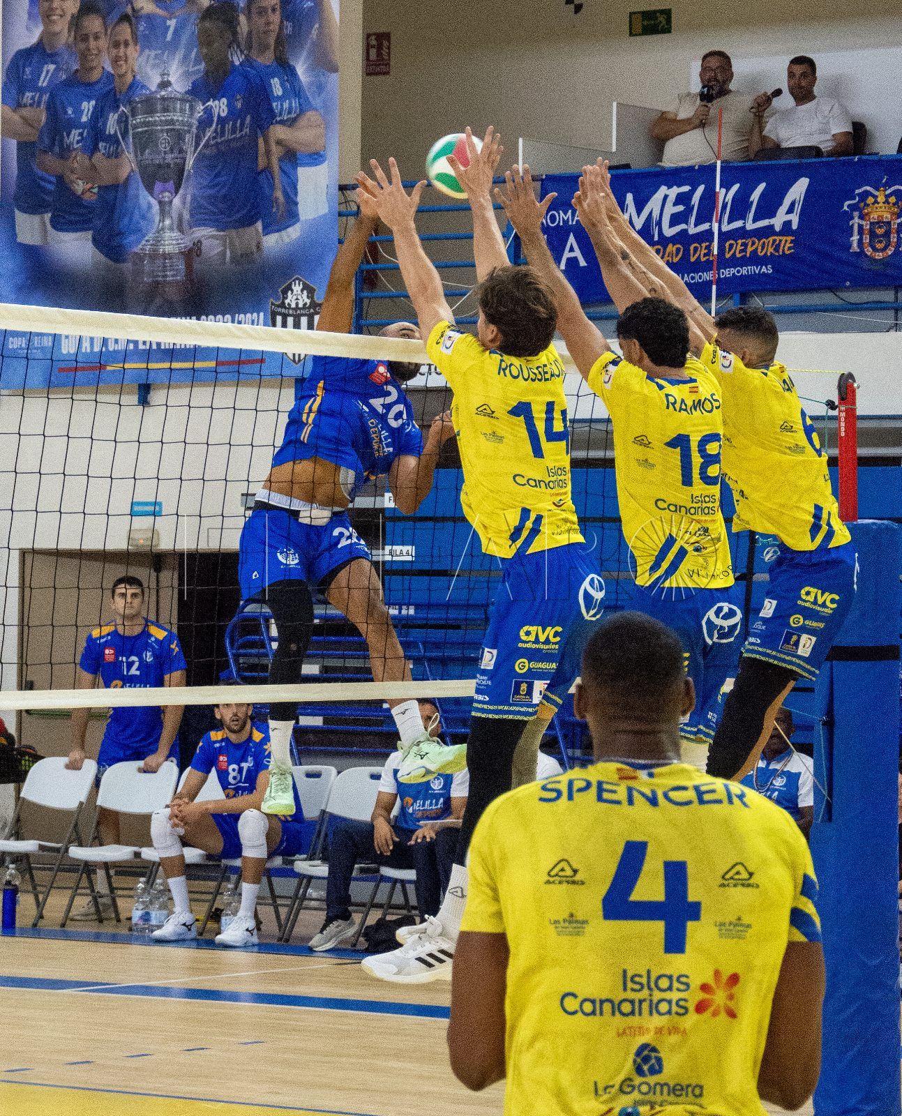 El CV Melilla le planta cara al Guaguas pero no puede puntuar