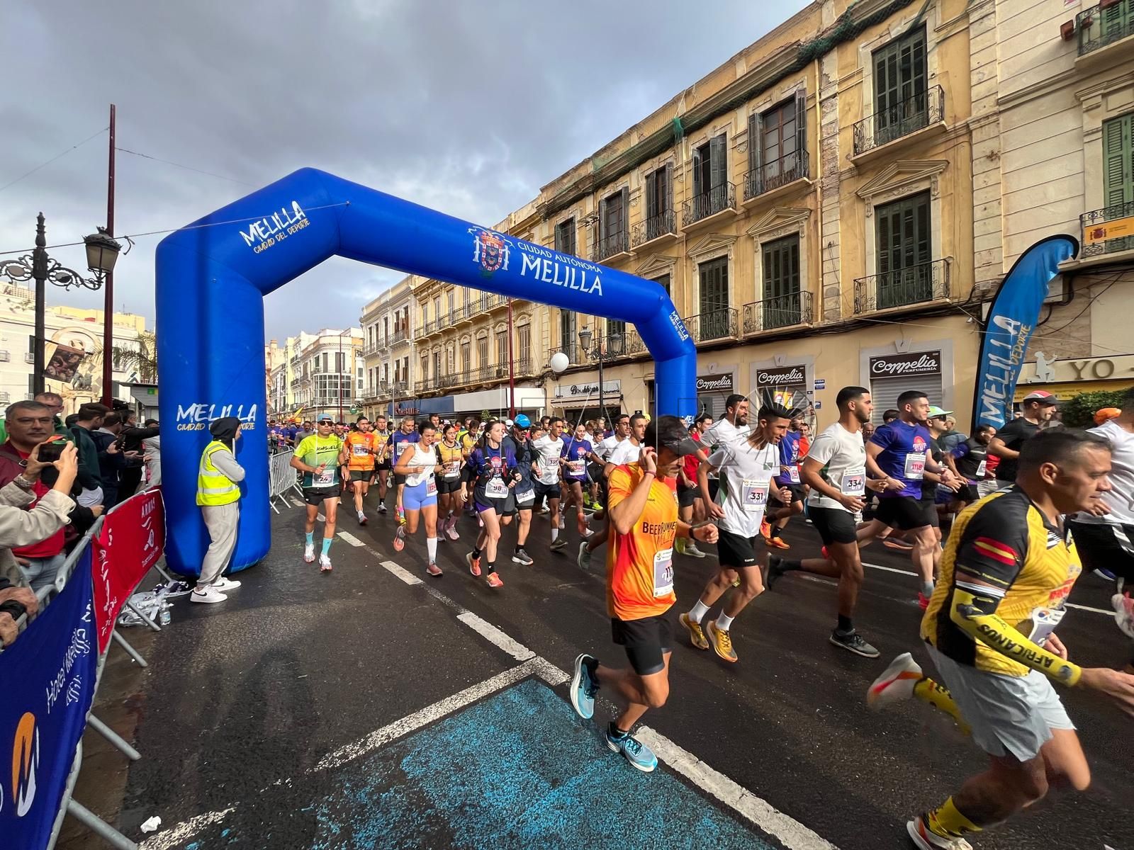Reyes Estévez y Gema Cima, ganadores de la XIII Media Maratón Melilla Ciudad del Deporte