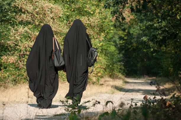 La Asociación Comunidad Musulmana aplaude el rechazo del Gobierno a prohibir el burka y el niqab