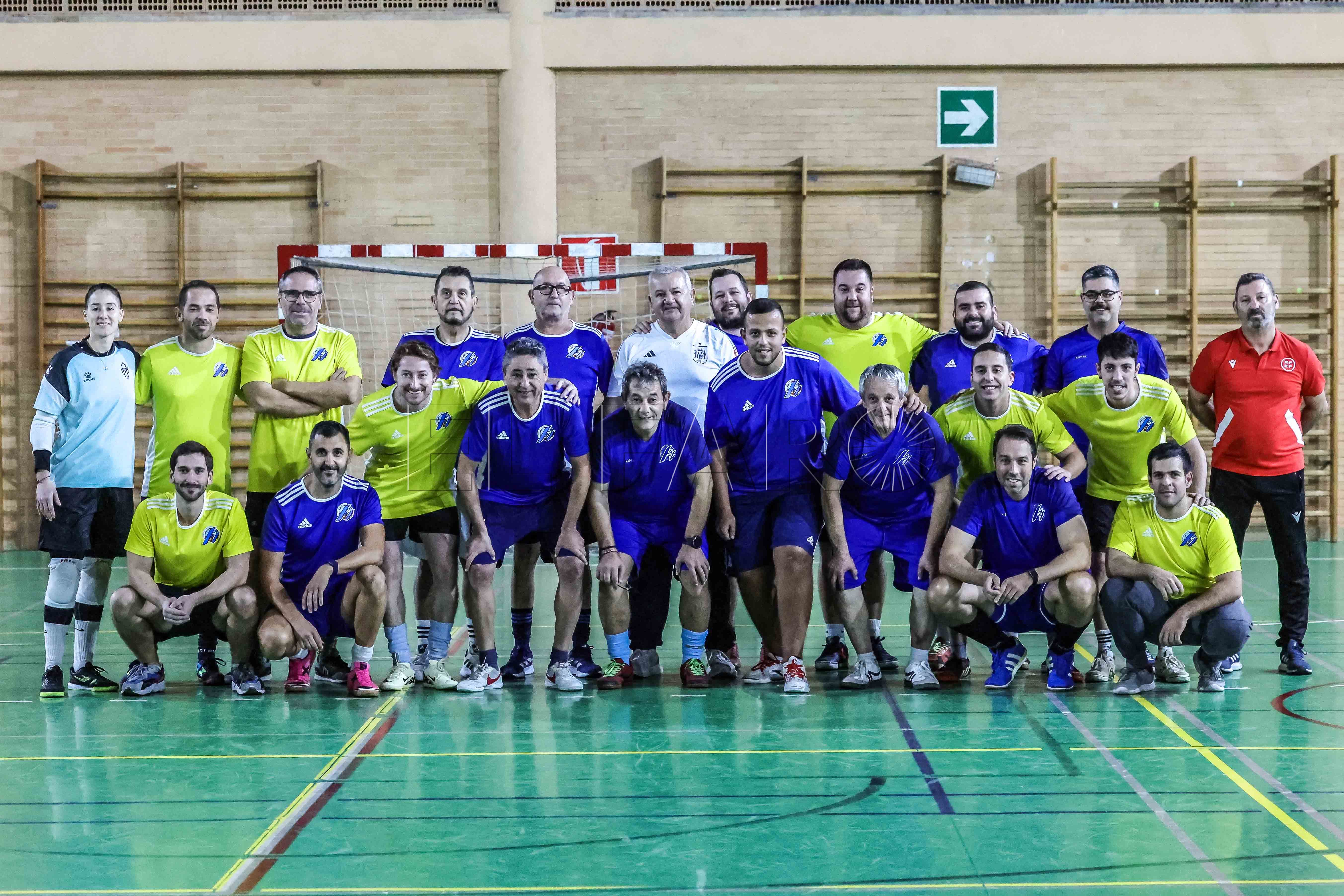 La APDM y la RFMF celebran su tradicional partido de Navidad