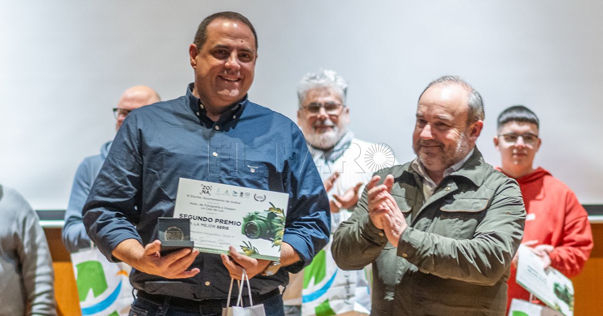 Carlos Serrano, de Photowalk Melilla, segundo en el maratón fotográfico 'Ciudad de Arahal 2025'
