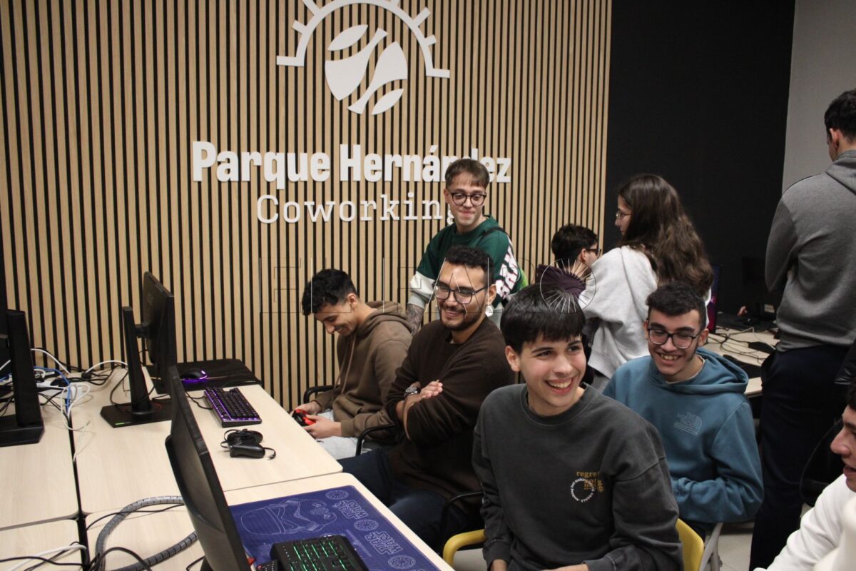 Melilla Titans transforma el gaming en un punto de encuentro para la juventud local por Navidad