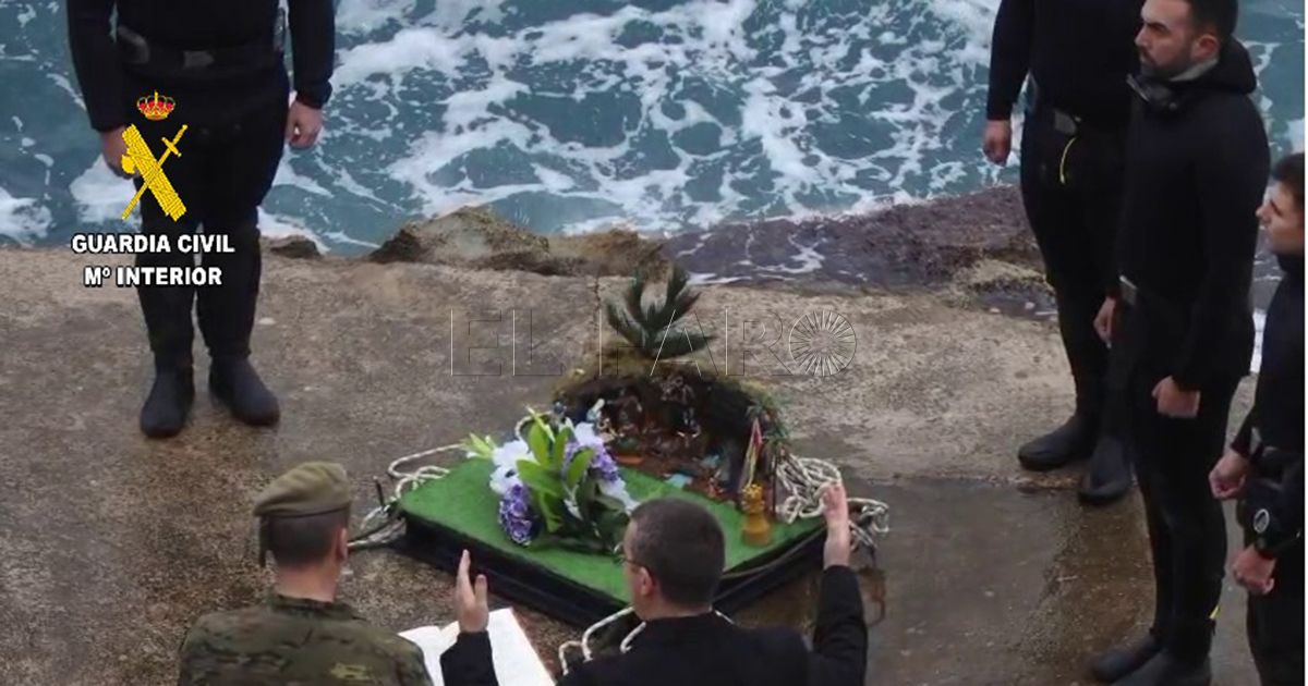 La Guardia Civil realiza el acto de sumergimiento del portal de Belén con la Comgemel en Aguadú