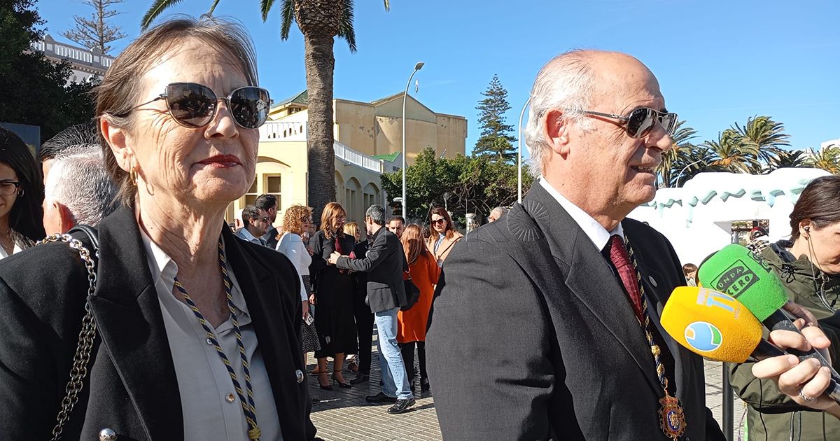 Guerra afirma que la Constitución supuso “un antes y un después para Melilla”