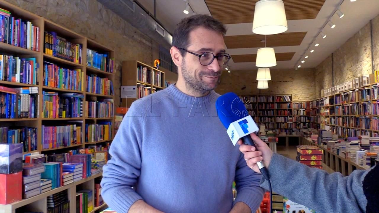 Fran Álvarez, propietario de La Librería, Melilla.