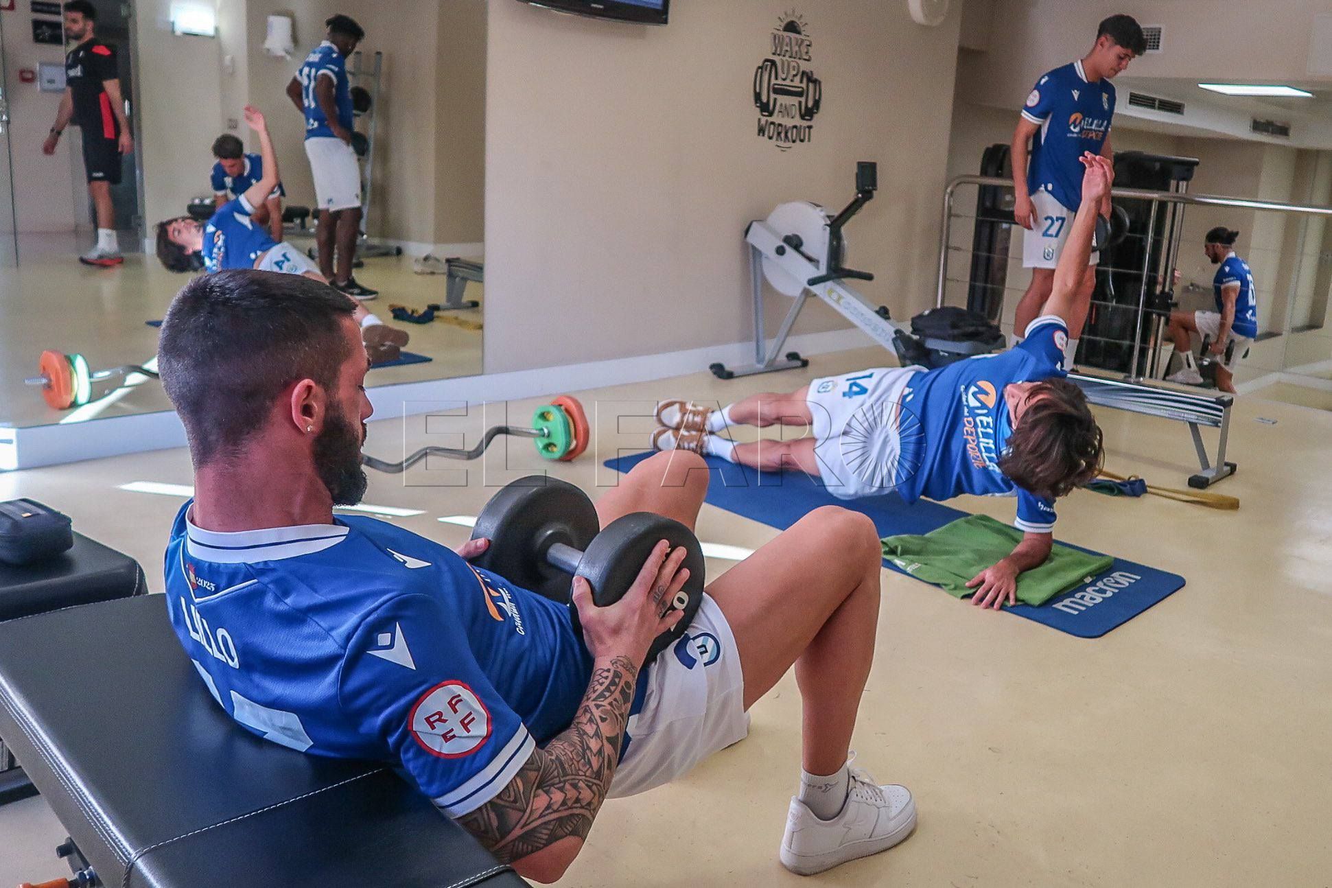 El Melilla se queda en Málaga tras jugar en Murcia