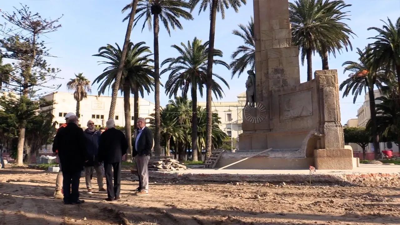 Entre las actuaciones más relevantes figura la remodelación integral de Plaza España, con una inversión comprometida de 2.854.000 euros. Foto:cedida