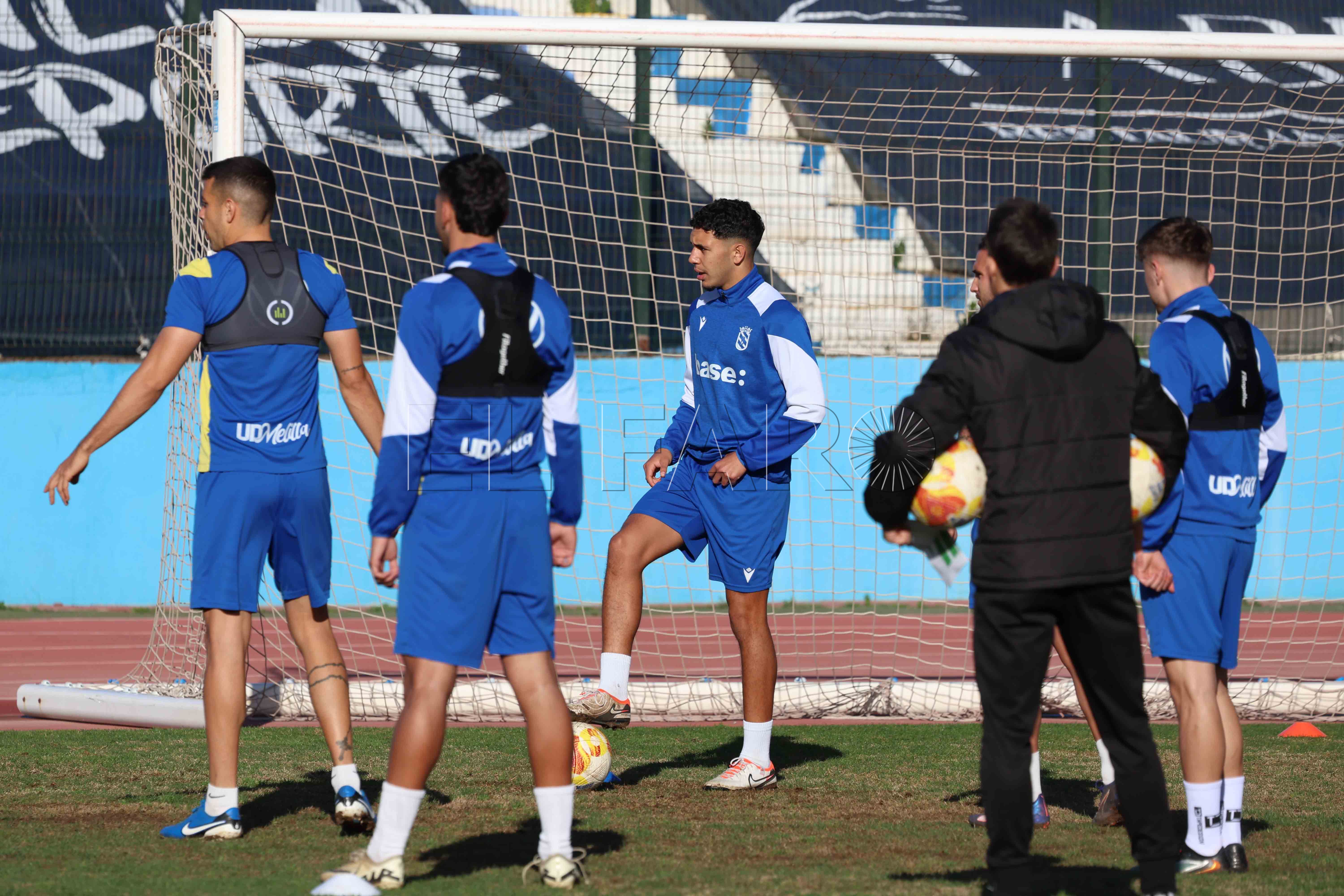 La UD Melilla inicia la semana de trabajo con la mente en el domingo