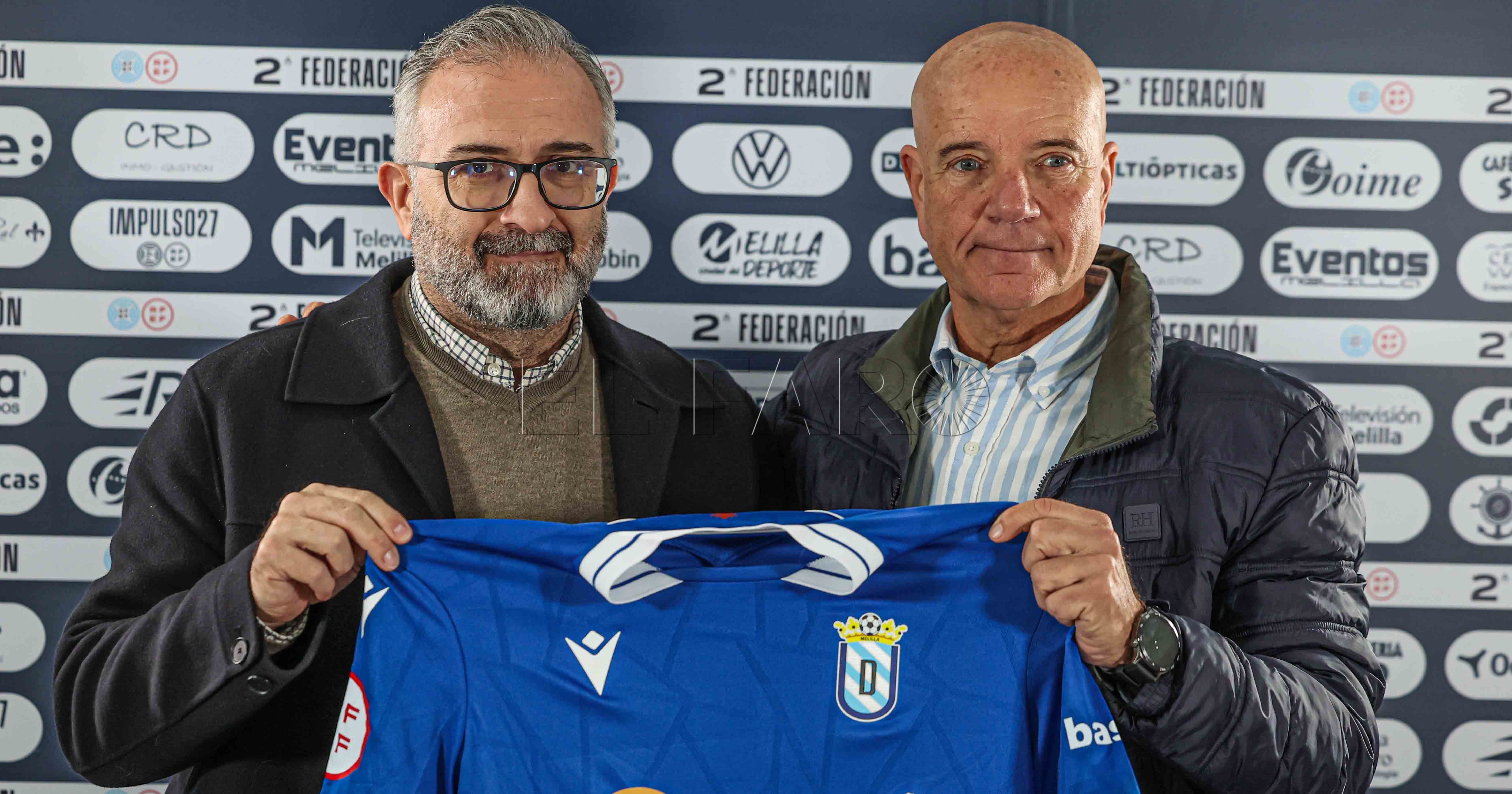 Miguel Rivera apela a la unión, la fe y el trabajo en su regreso al banquillo azulino