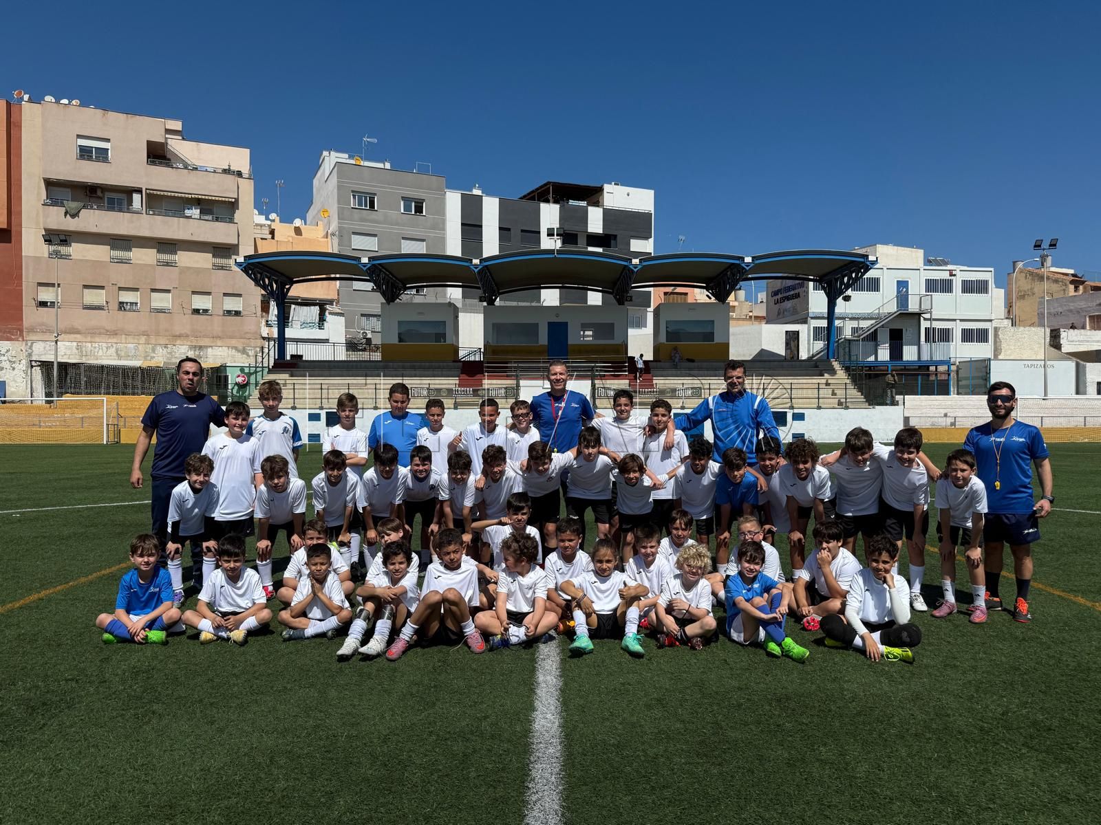 Gran acogida en el inicio del Campus de Tecnificación de Fútbol y Fútbol Sala de Semana Santa
