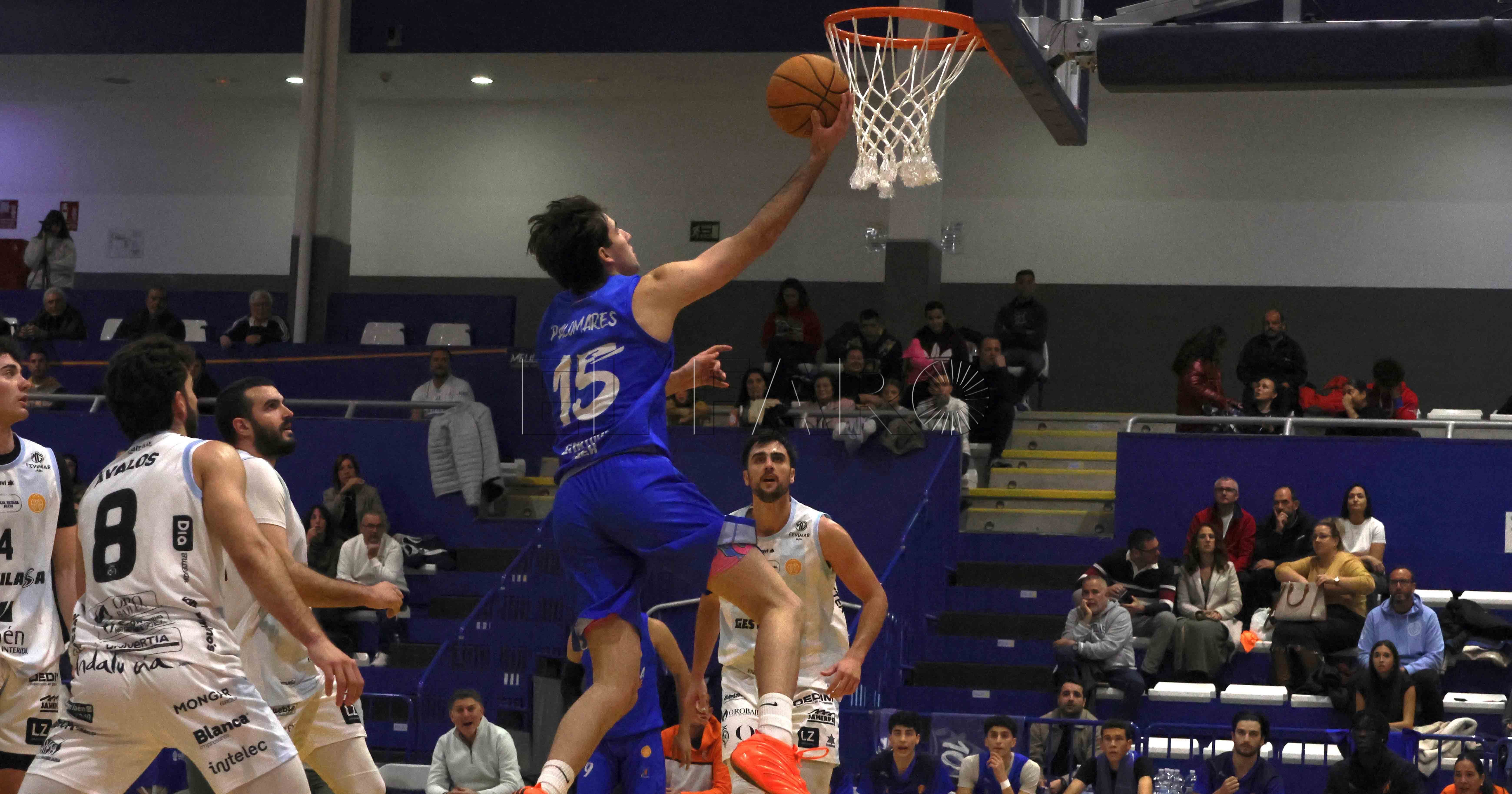 El Enrique Soler viaja hasta la pista del líder su grupo, el Jaén