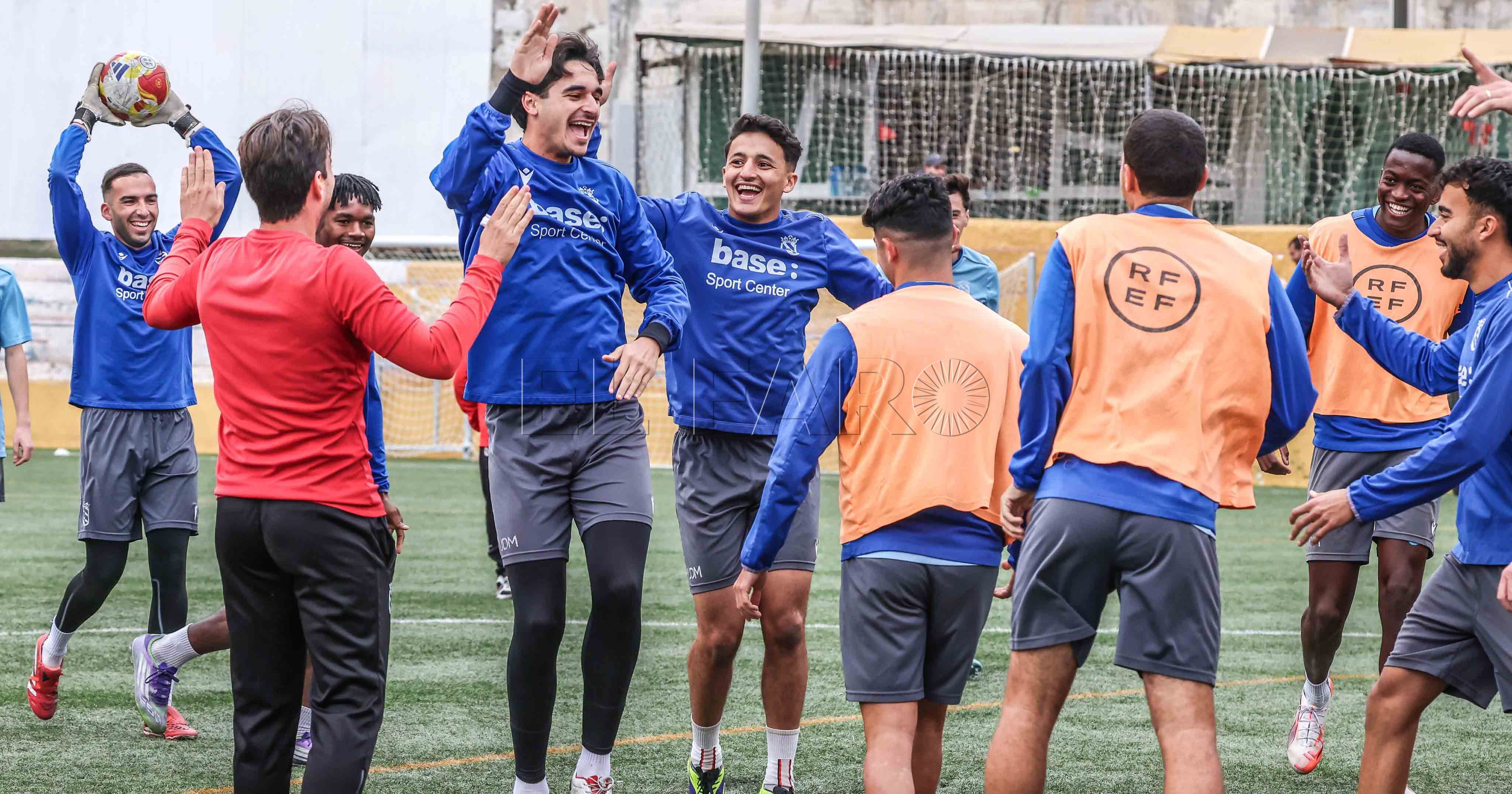 El filial azulino visita el campo del Alhaurino este miércoles