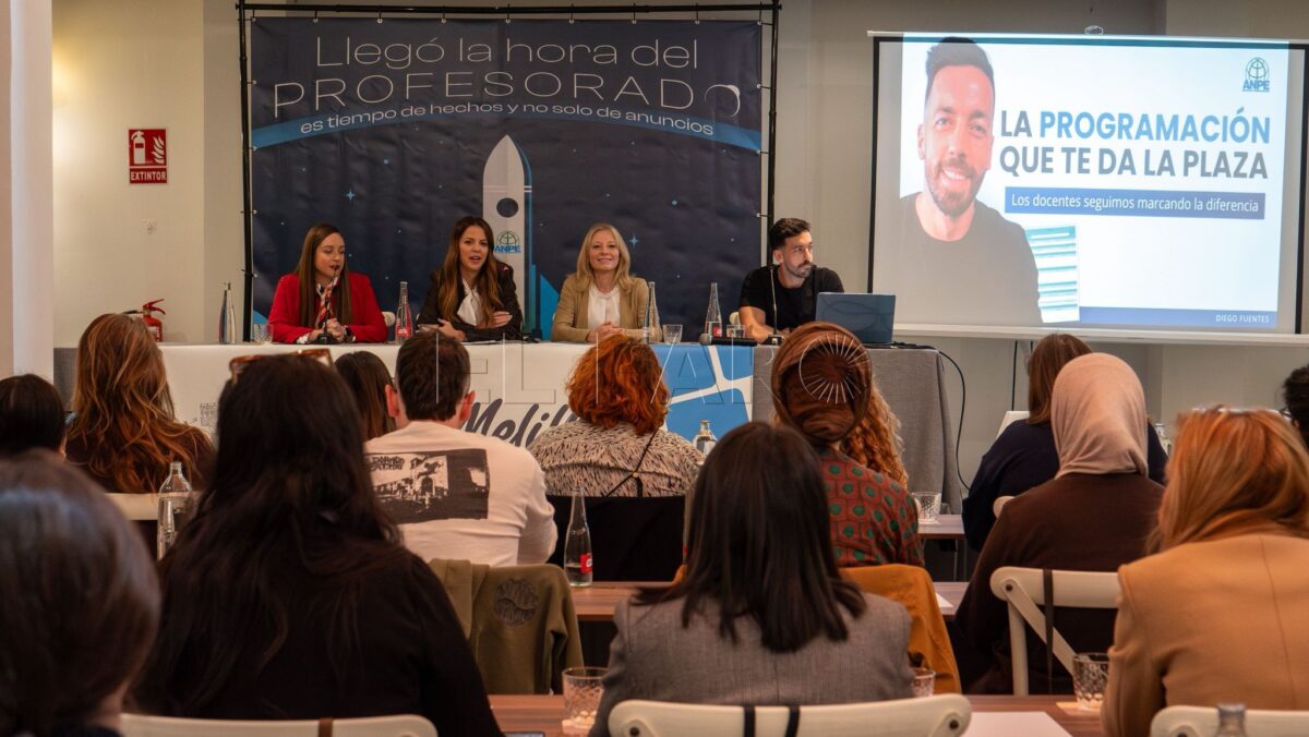 Éxito rotundo de la jornada formativa de ANPE Melilla con el especialista en oposiciones, Diego Fuentes