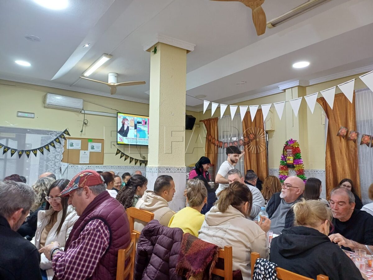 La Asociación de Vecinos Ciudad de Málaga se supera un año más con un multitudinario iftar por Ramadán