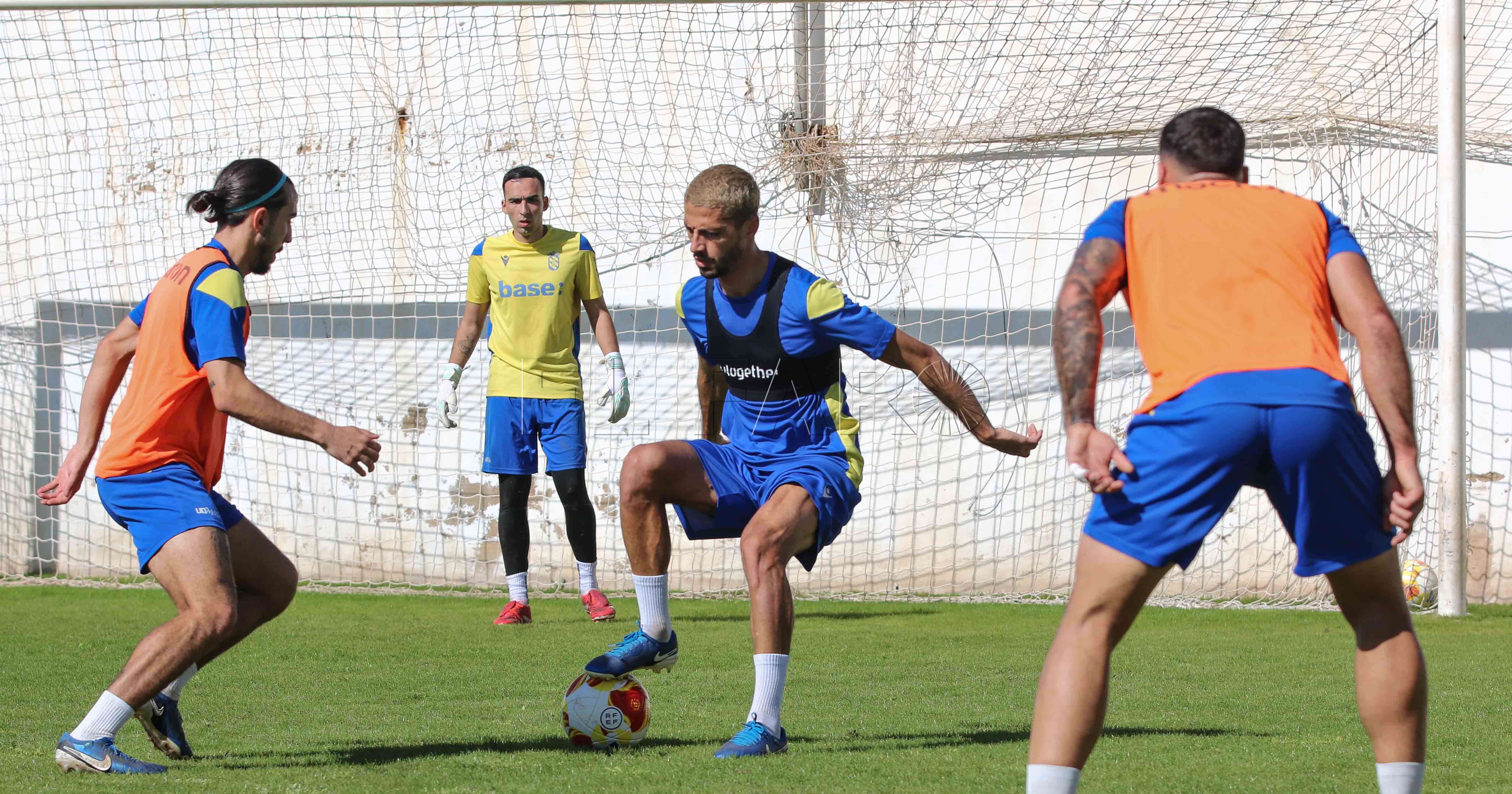 Dura semana para la UD Melilla