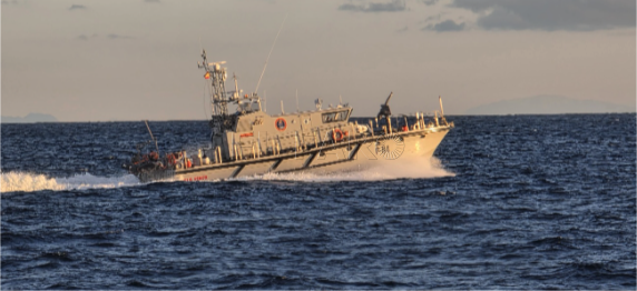 El patrullero ‘Isla Pinto’ refuerza la vigilancia marítima en aguas de Melilla