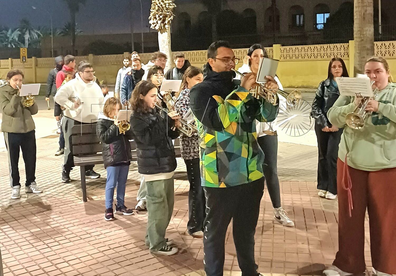 El Gobierno local muestra su apoyo a las cofradías y trabaja en la búsqueda de sedes adecuadas