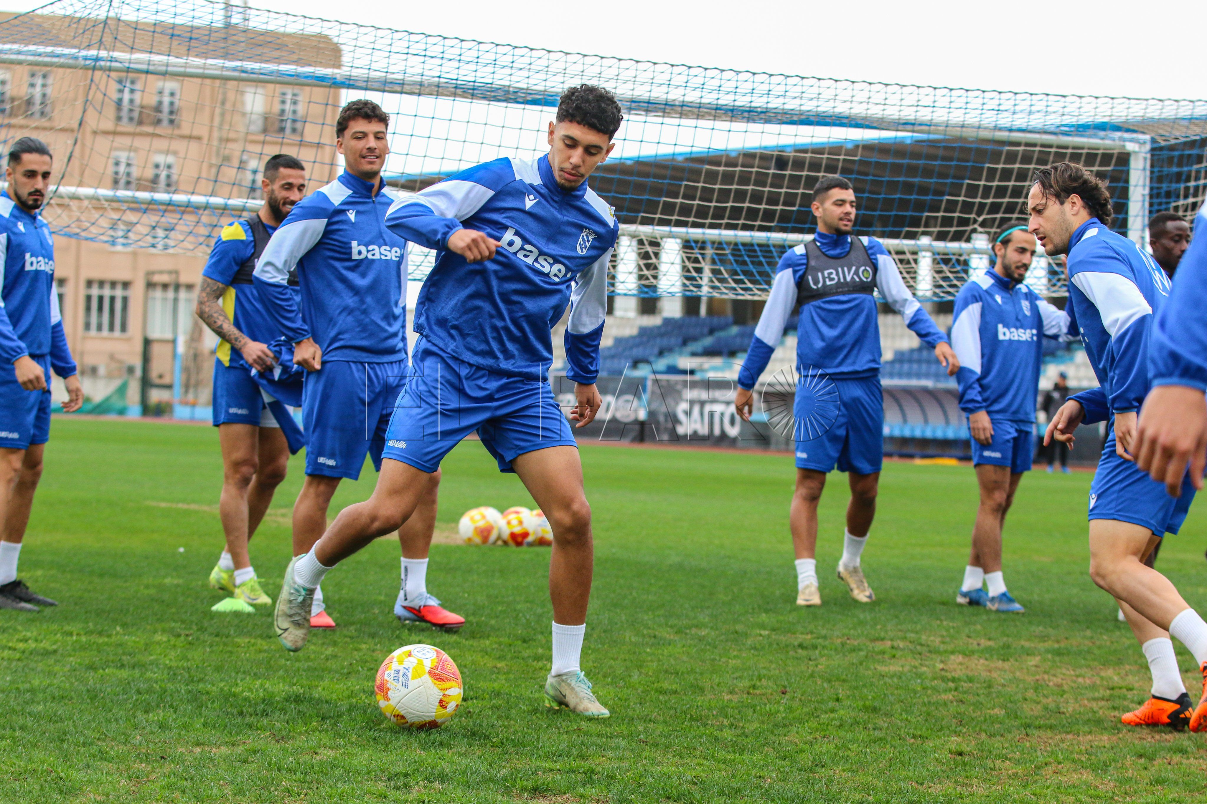 La UD Melilla apura sus opciones ante el Lorca en un duelo decisivo