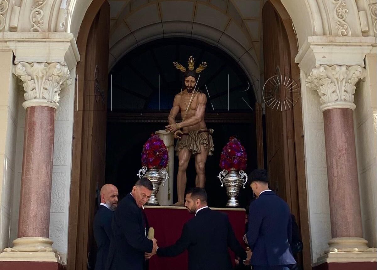 Traslado de titulares de la hermandad de la Flagelación
