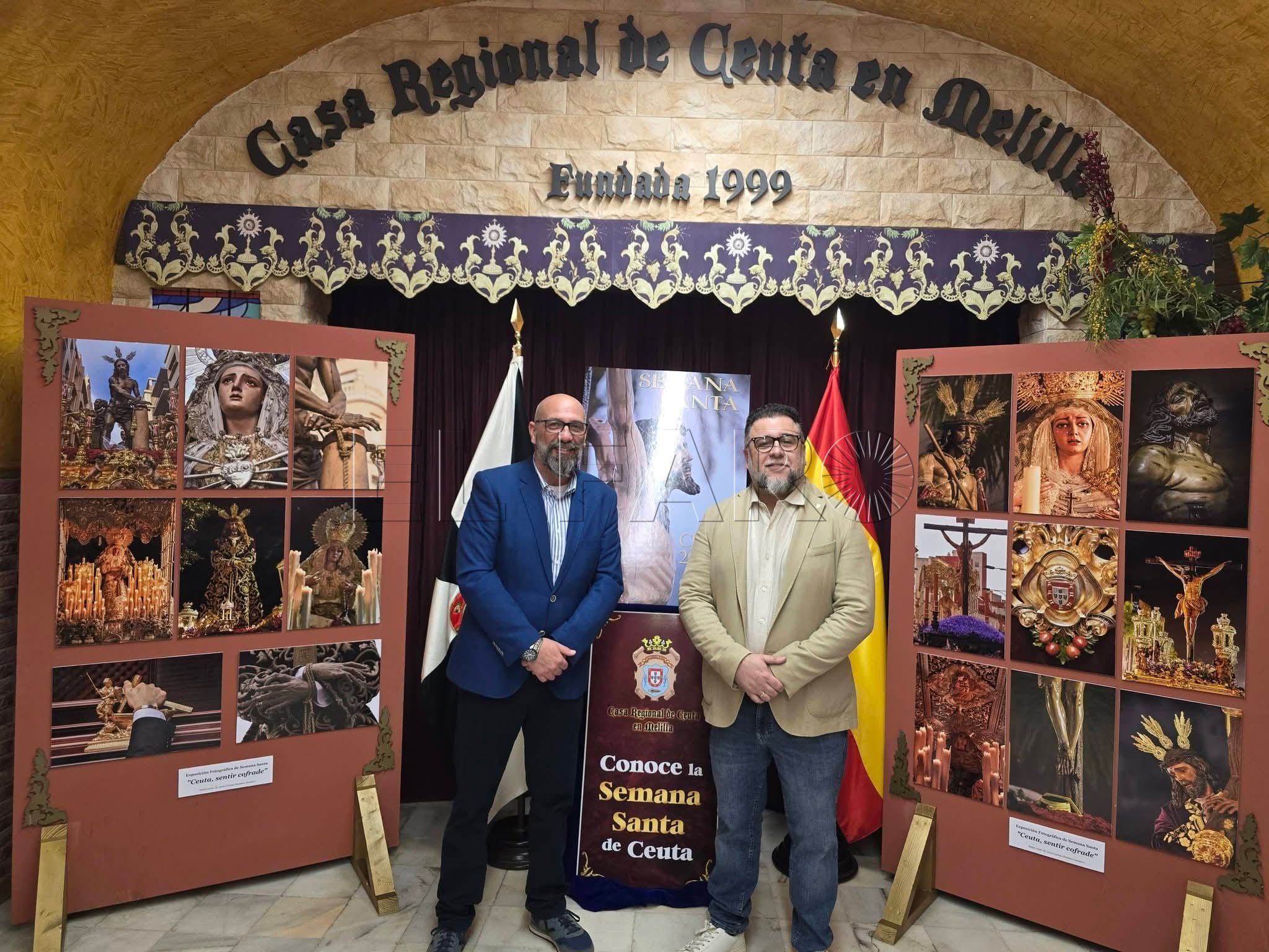 El Pregonero de la Semana Santa de Melilla, J. Pedro Pomares y el Presidente de la Casa Regional de Ceuta en Melilla Ramón de la Cruz. -Cedida por la Casa de Ceuta en Melilla-
