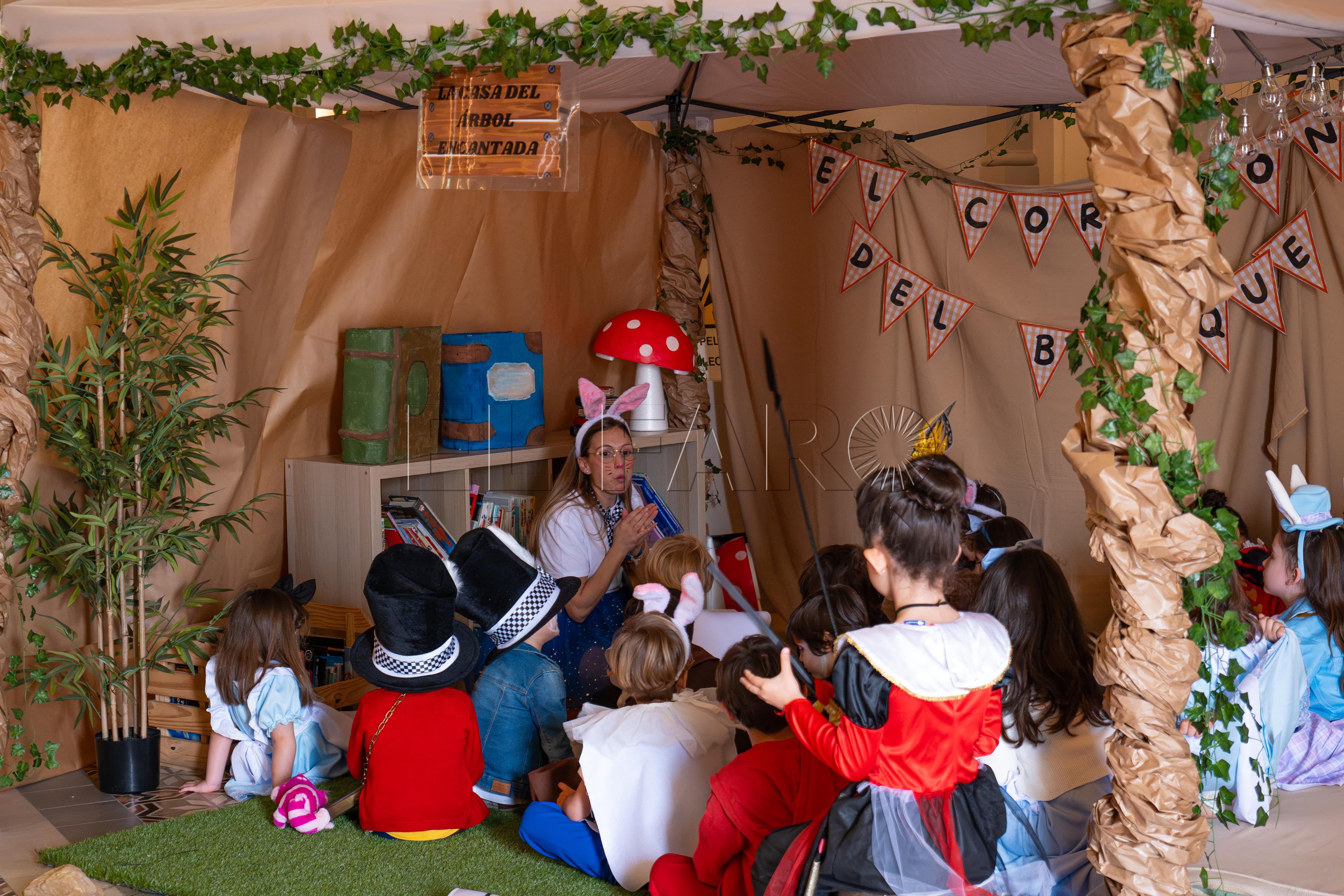 Uno de los rincones preparados en el Salón de Actos. -Gael Portillo-