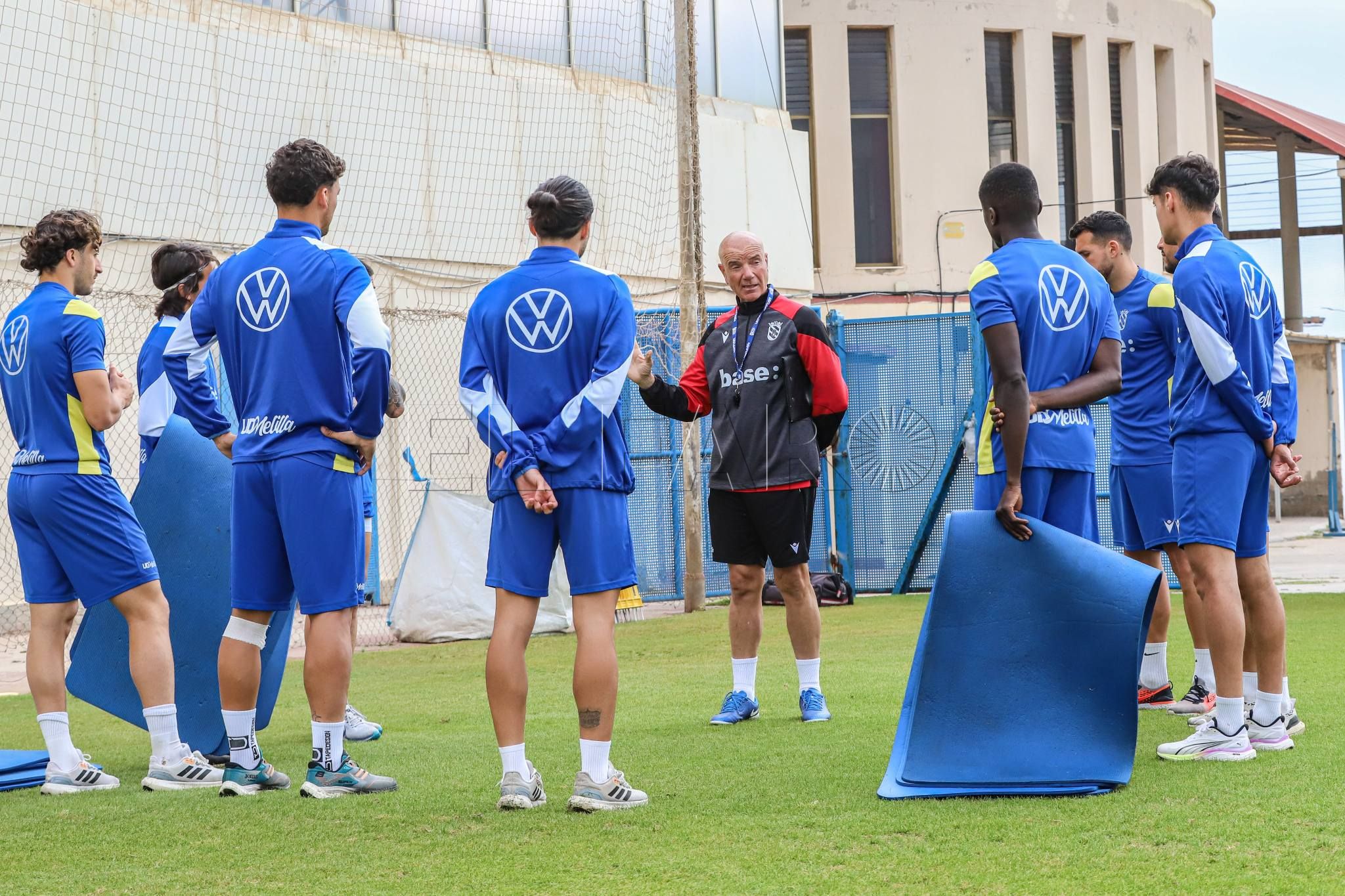 El Melilla ya mira al domingo donde no se tiene margen de error ante el Águilas