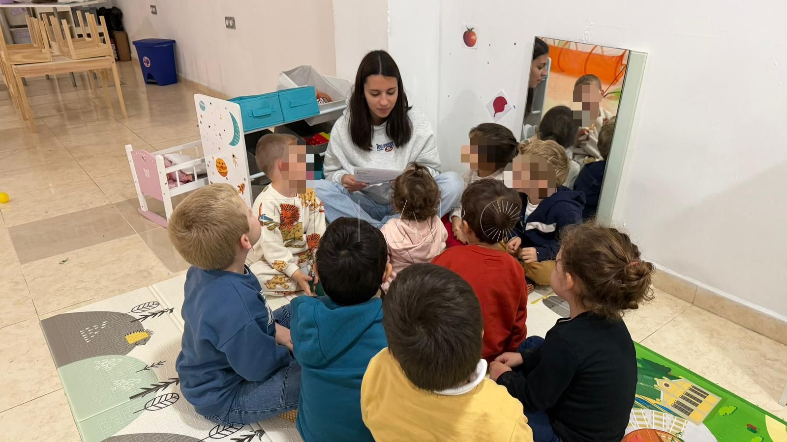 Cada viernes la ludoteca ofrece talleres para dar lugar a la imaginación de los más pequeños. Foto: cedida por Olaya Jiménez.
