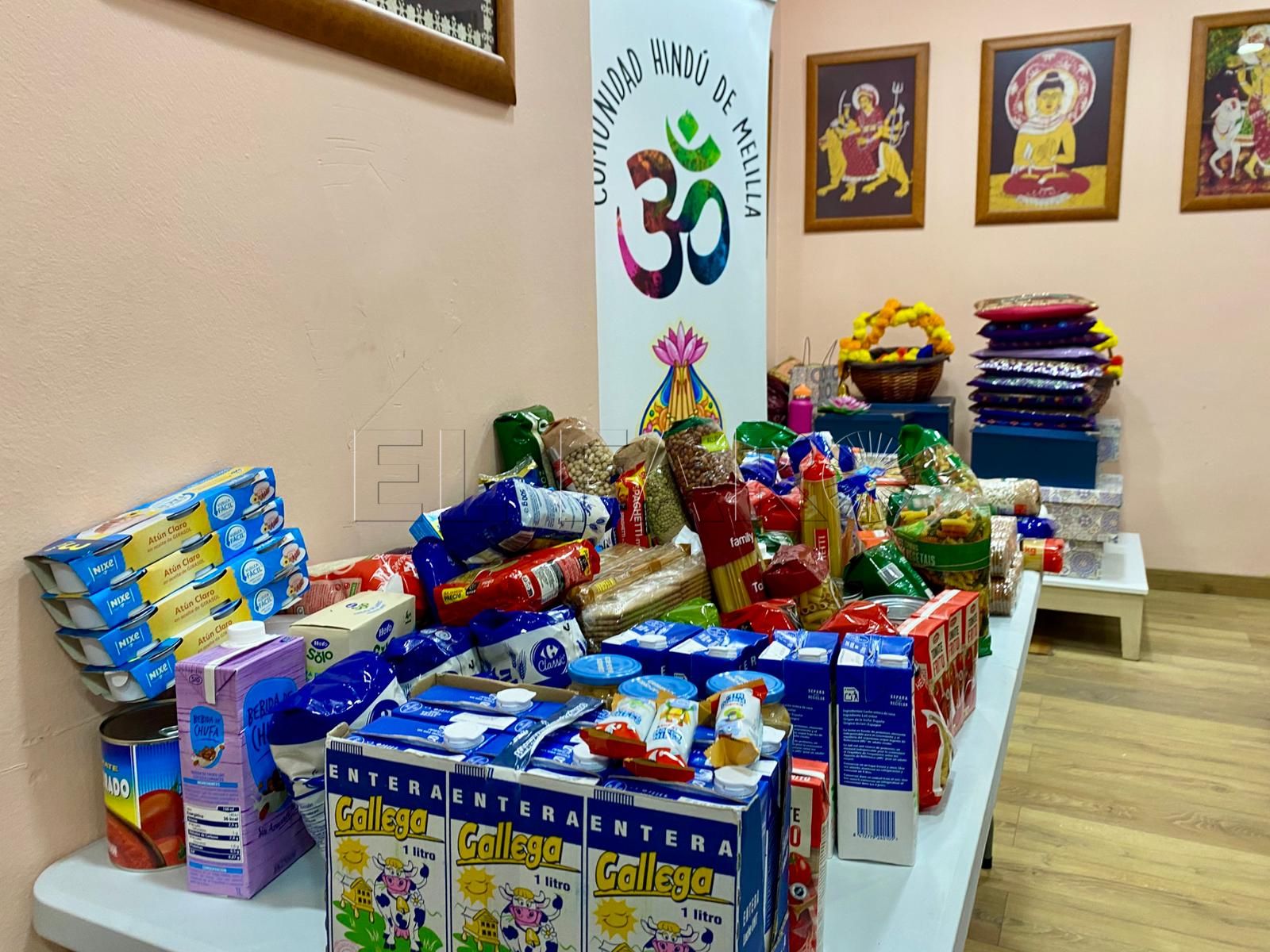 Los melillenses llenan el Templo Hindú en el primer taller de Reiki en la ciudad