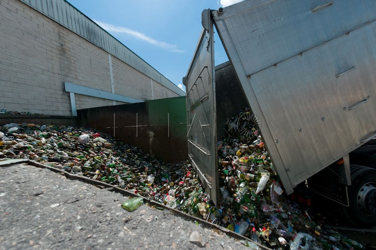Cada melillense depositó una media de 5,8 kilos de vidrio en el contenedor