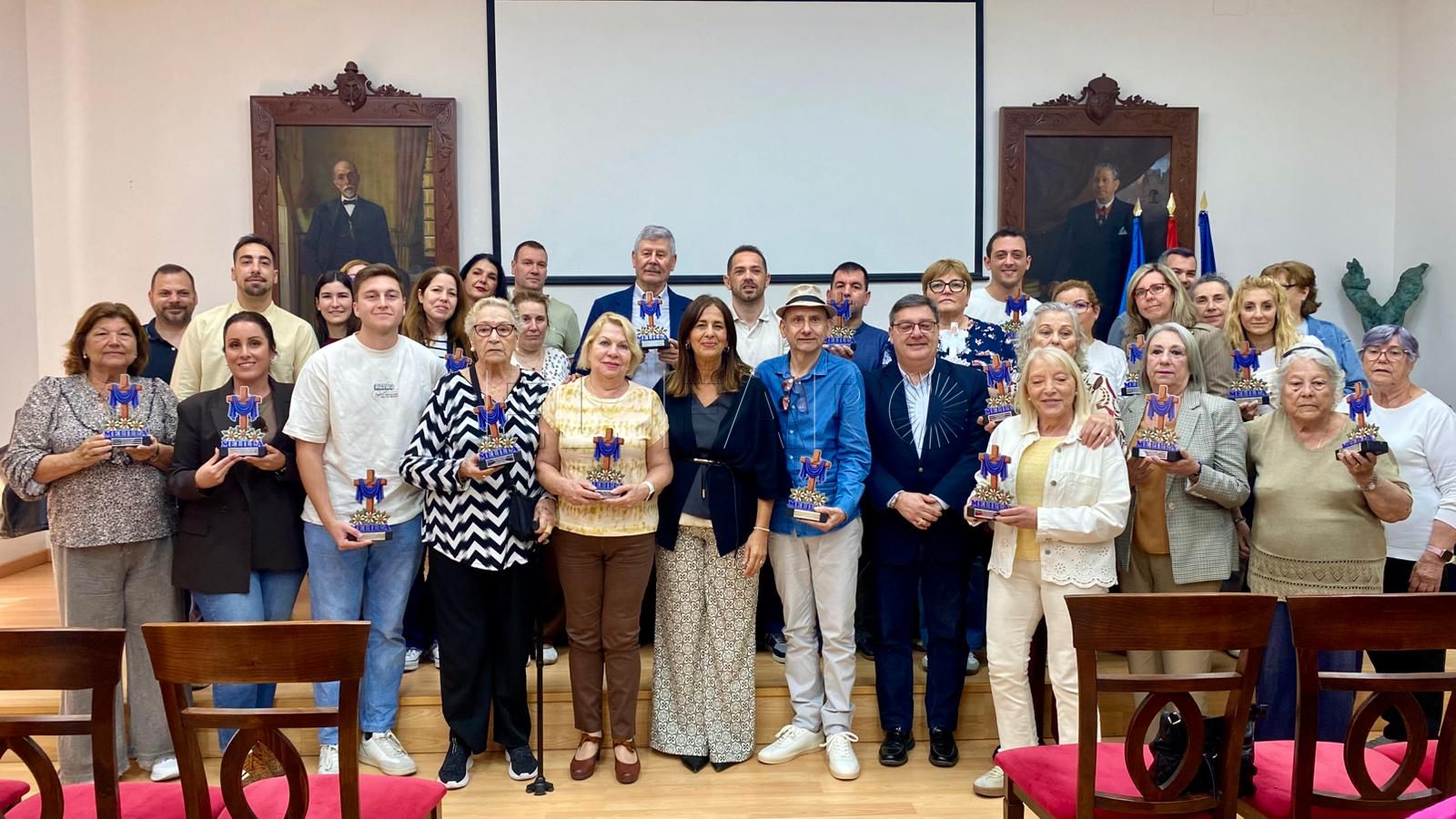 Cultura entrega los premios del concurso de Cruces de Mayo 2026 con reconocimiento a entidades, vecinos y comercios