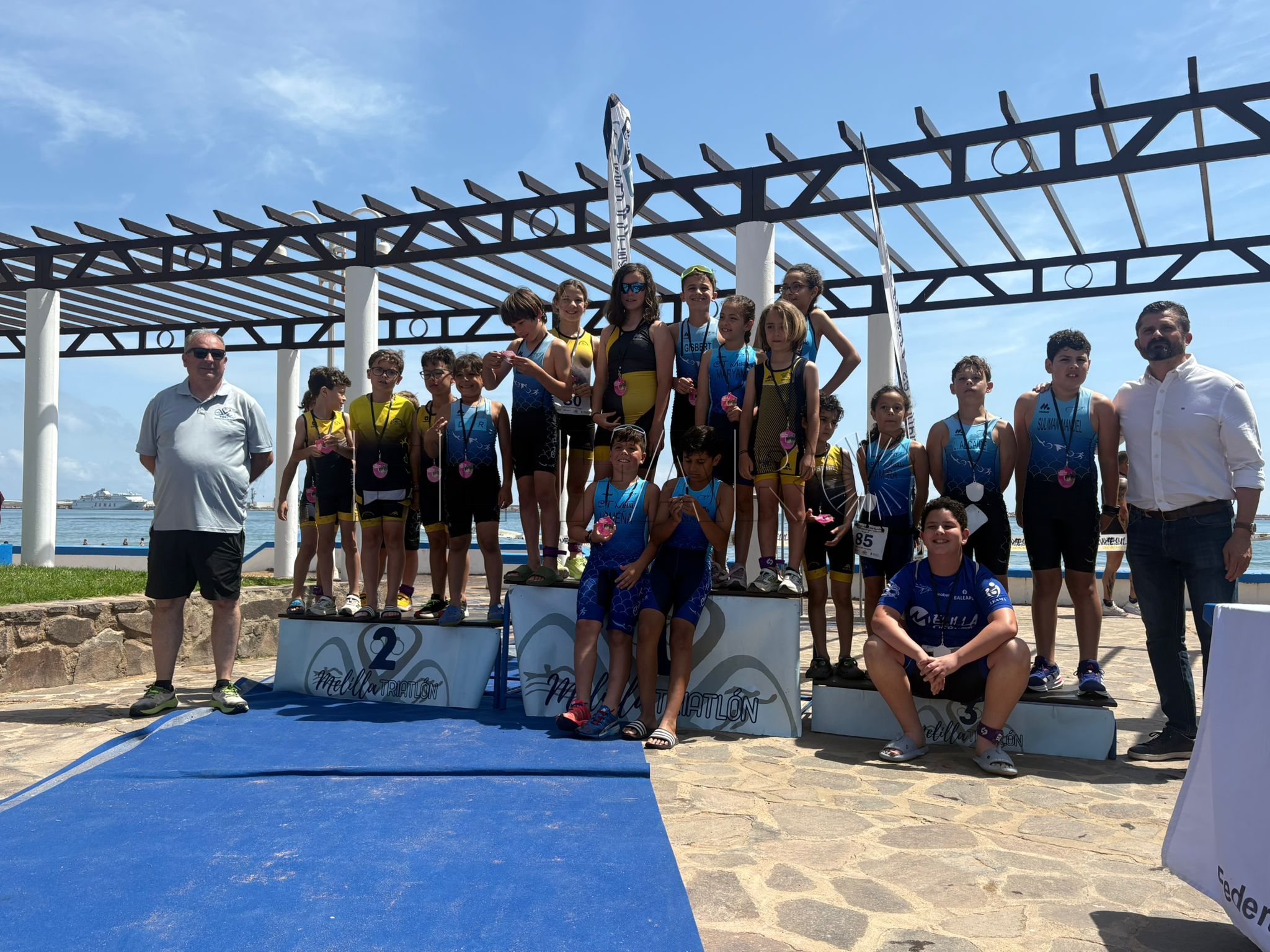 Alonso Romero y Lucía Faus se imponen en el Triatlón Supersprint Trimelilla