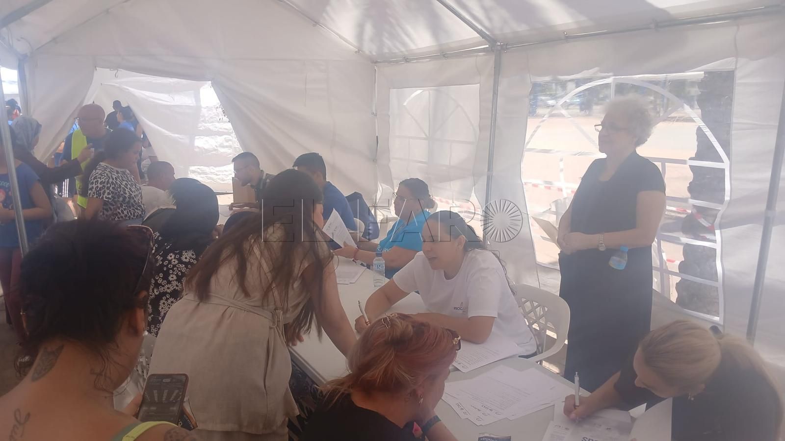 Una de las carpas desplegadas durante la actividad social de la Iglesia. -Cedida por la organización-