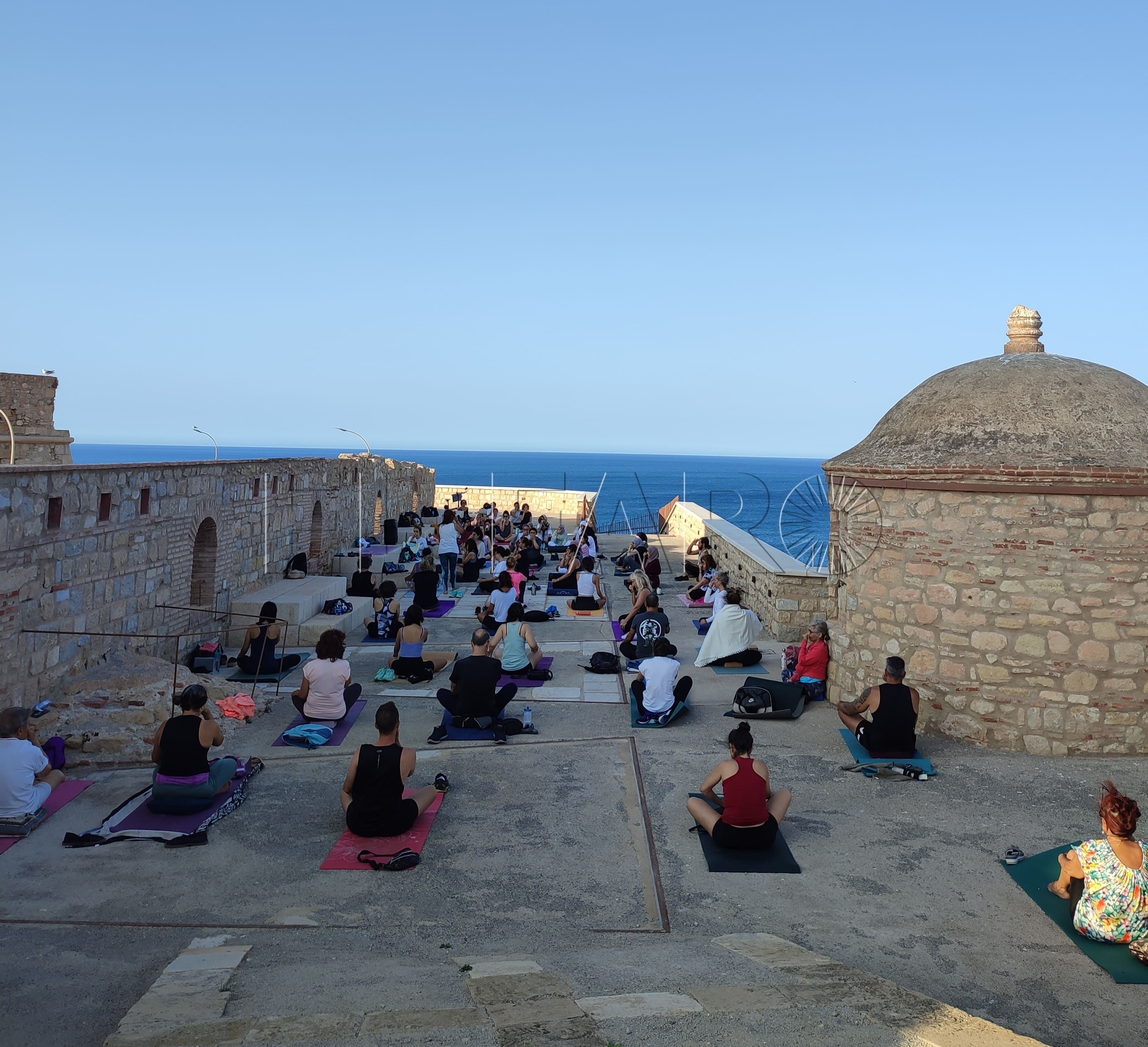 Maribel Landeira prepara una sesión especial de yoga en un enclave mágico (cedida)