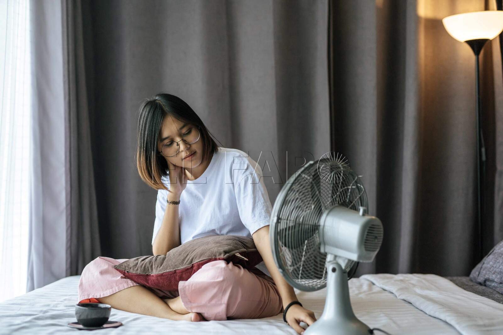 Cómo recuperarse de pasar una mala noche a causa del calor: poco café, siestas breves y mantener rutinas (Internet)