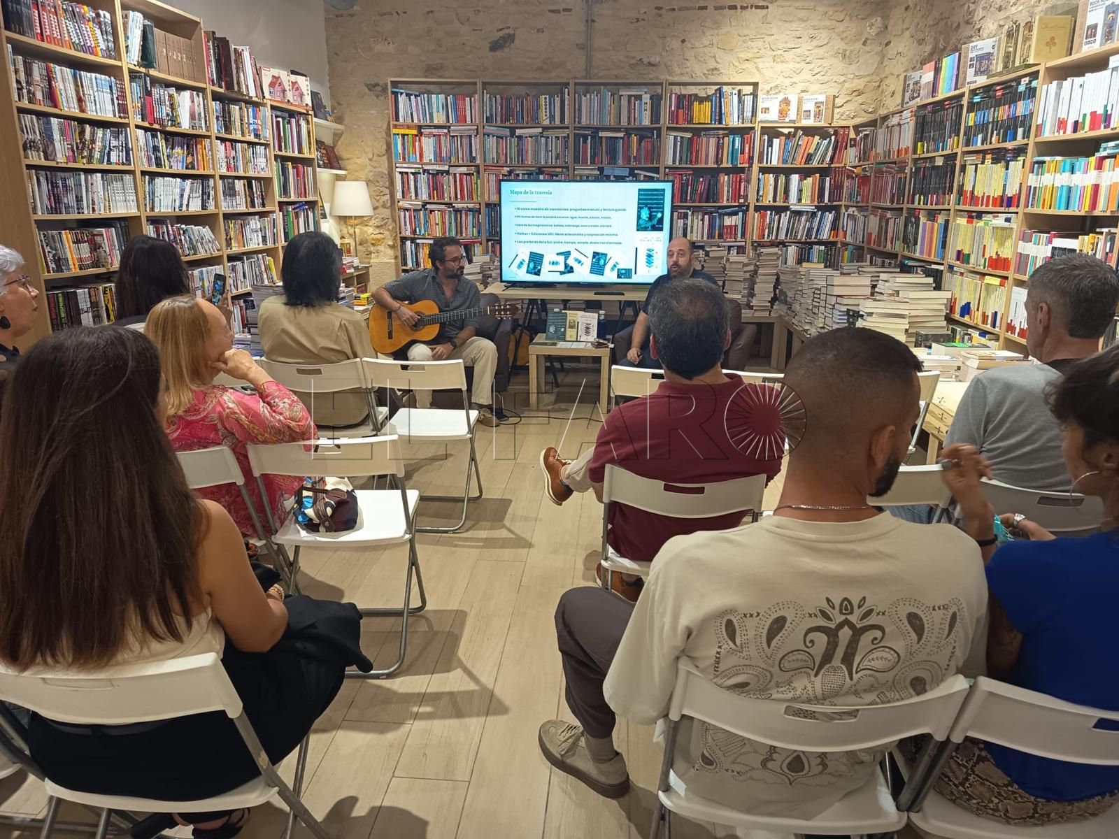 David Vegue presenta su nueva colección de libros artesanales en La Librería (cedida)