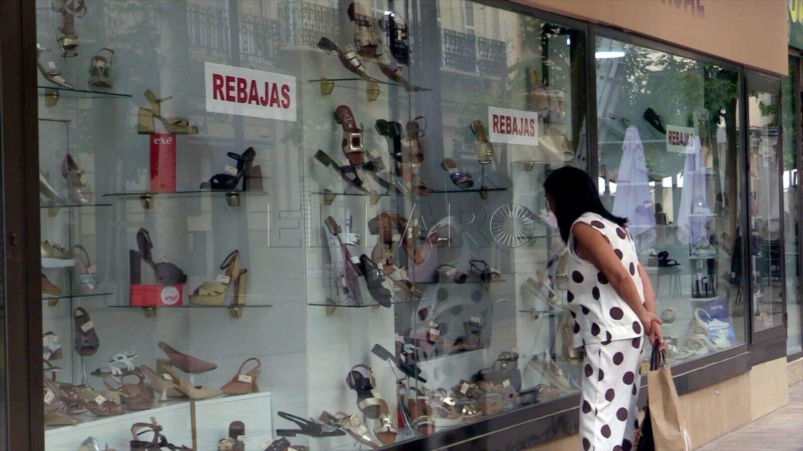 Negocios locales y algunas multinacionales adelantan la campaña de rebajas 2026