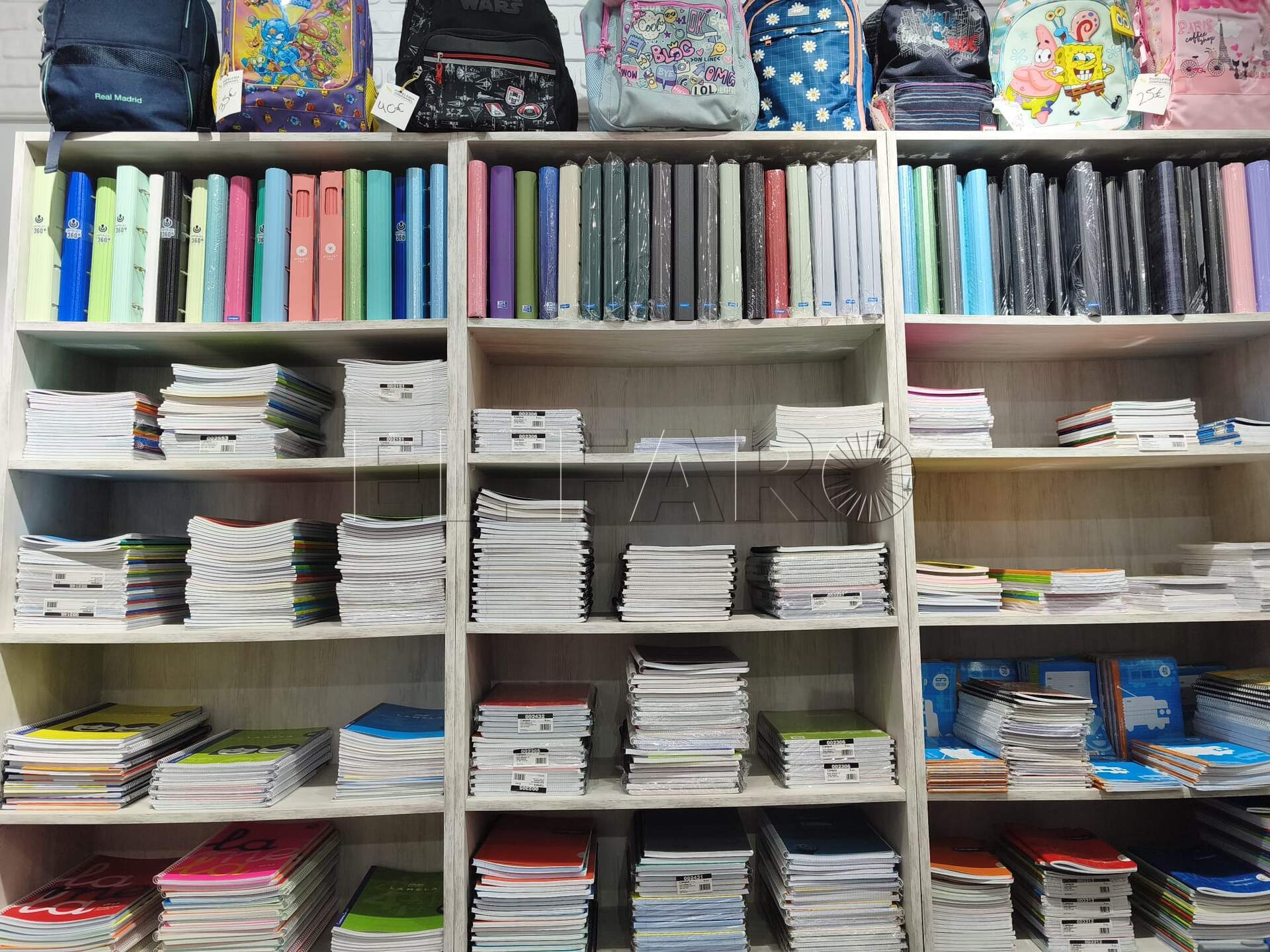 Material escolar. -AGC-